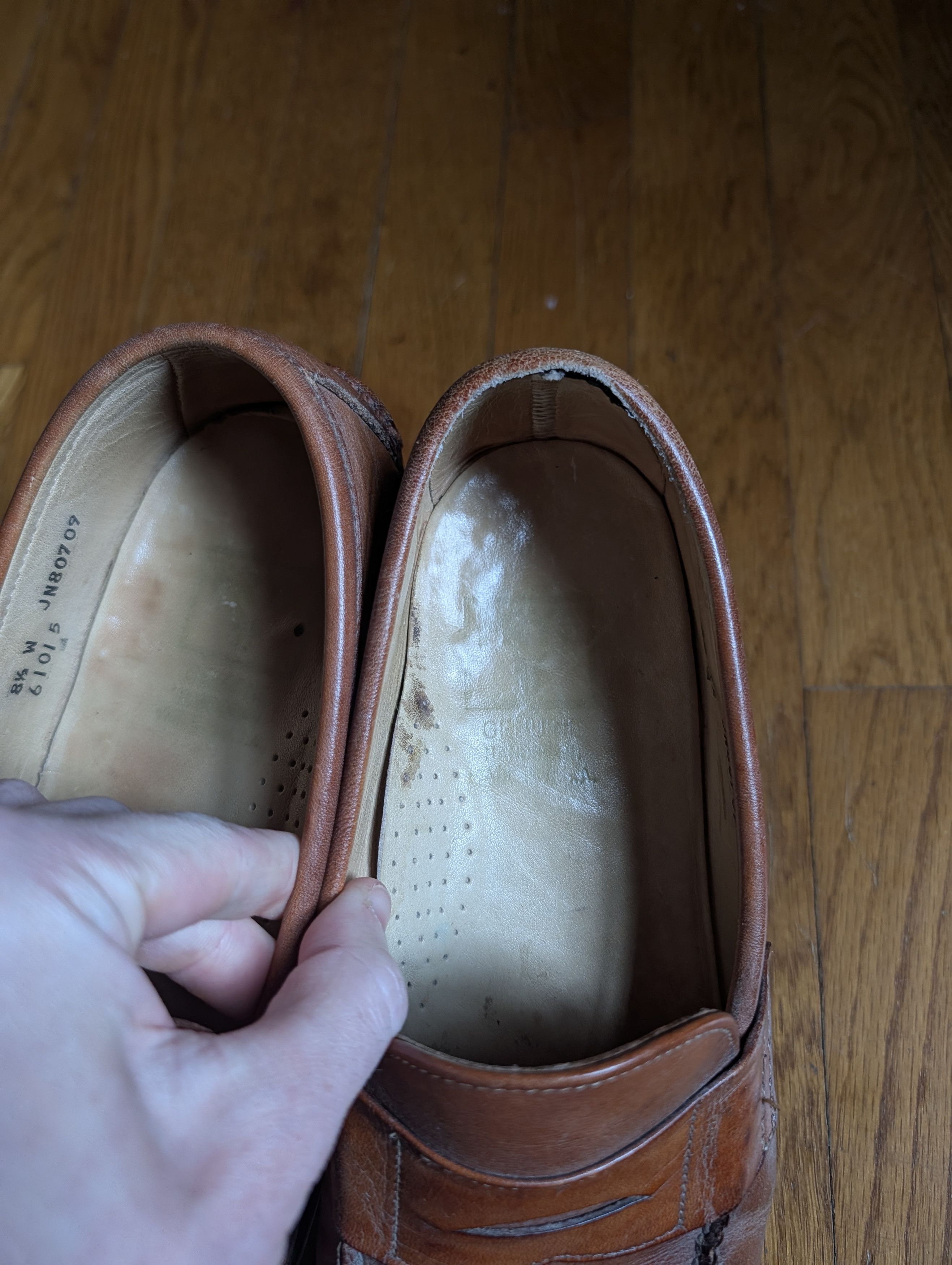 Mezlan Brown leather "Florence" brogues Spain mens 10 Size US 10 / EU 43 - 9 Thumbnail