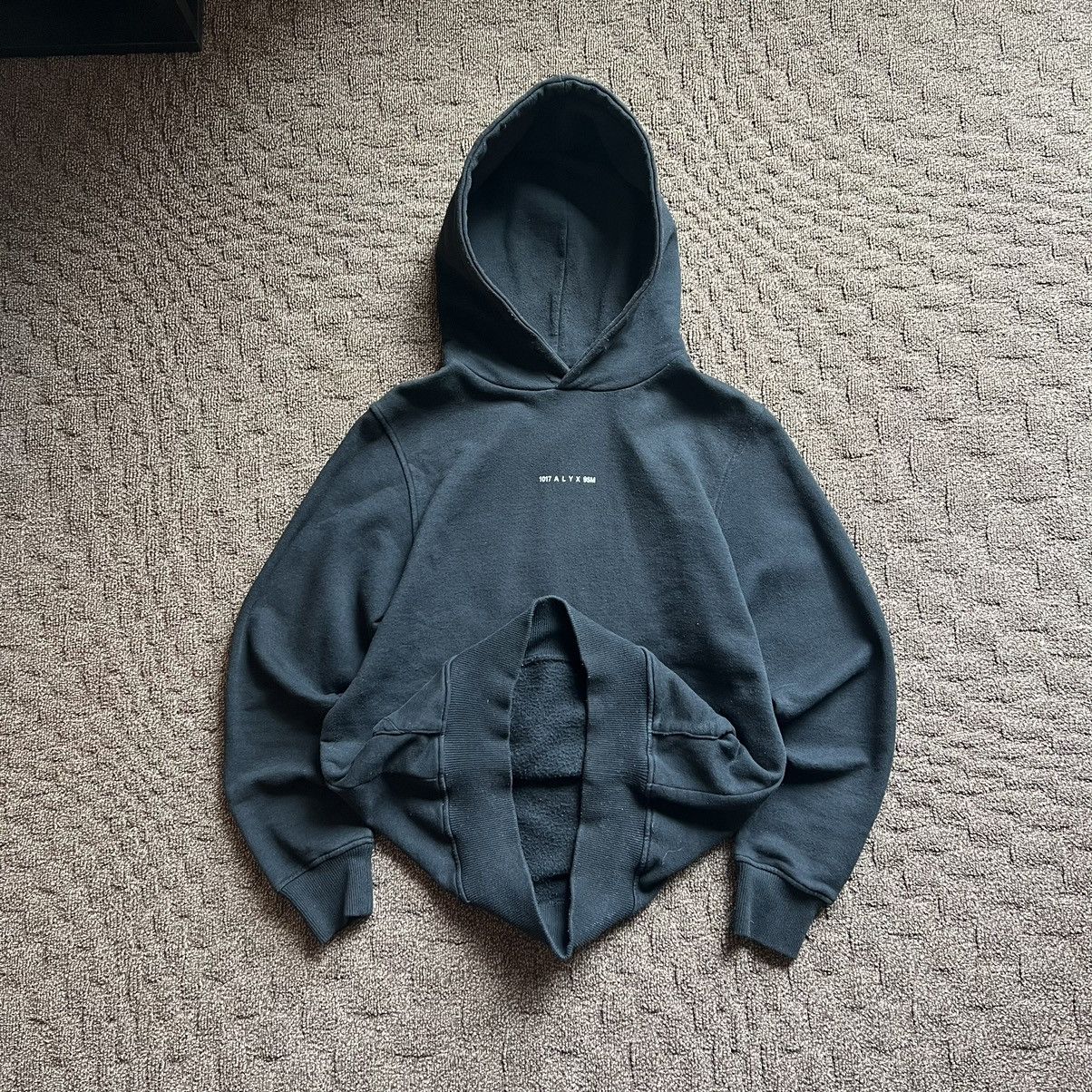 1017 ALYX 9SM Alyx Visual Hoodie Size US S / EU 44-46 / 1 - 2 Thumbnail