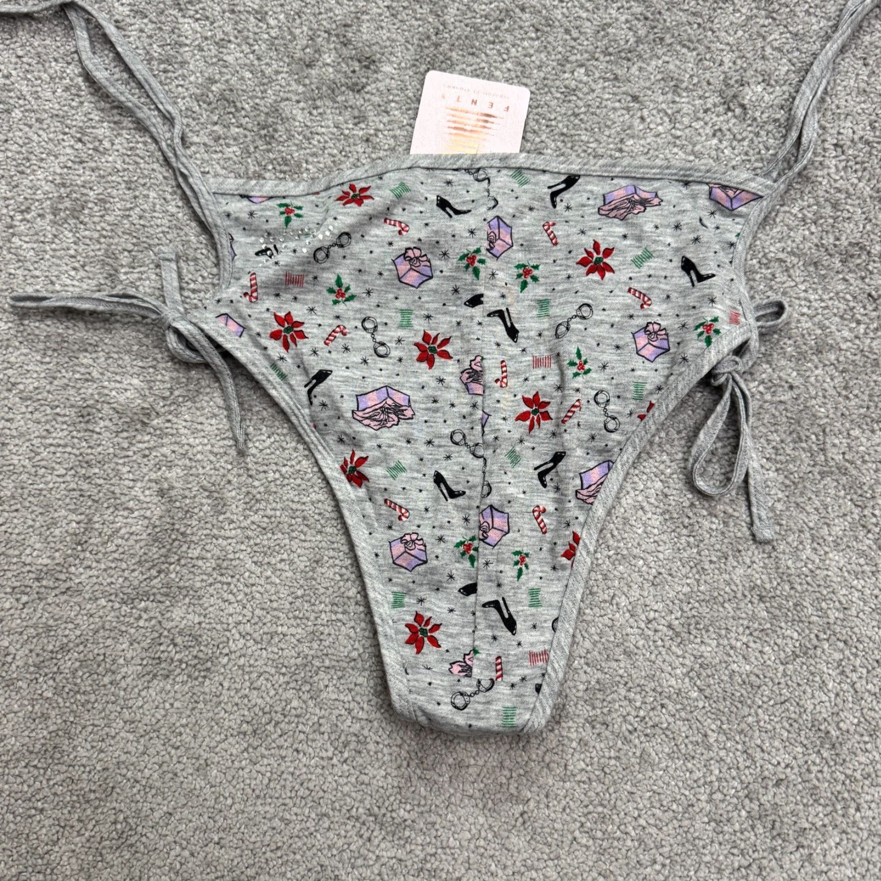 Vintage Savage X Fenty by Rihanna Christmas G-String Thong Tie Medium Gray Women's Intimates Size ONE SIZE - 3 Thumbnail