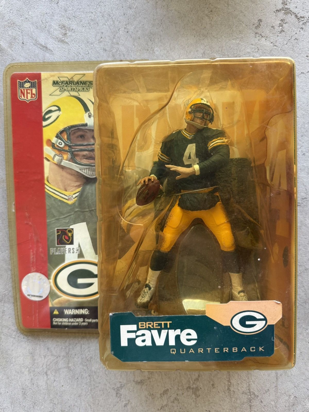 NFL Vintage NFL Brett Favre McFarlane Toys Green Action Figures Size ONE SIZE - 4 Thumbnail