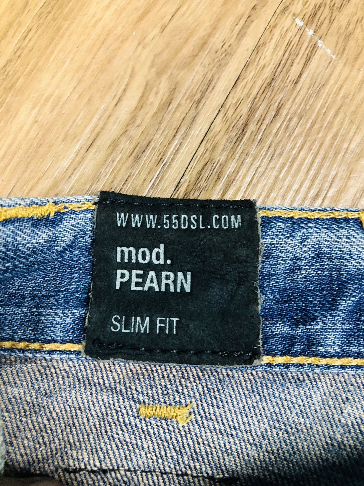 55DSL 55DSL Pearn Slim Fit Ripped Denim Jeans (38) Size US 28 / EU 44 - 12 Thumbnail