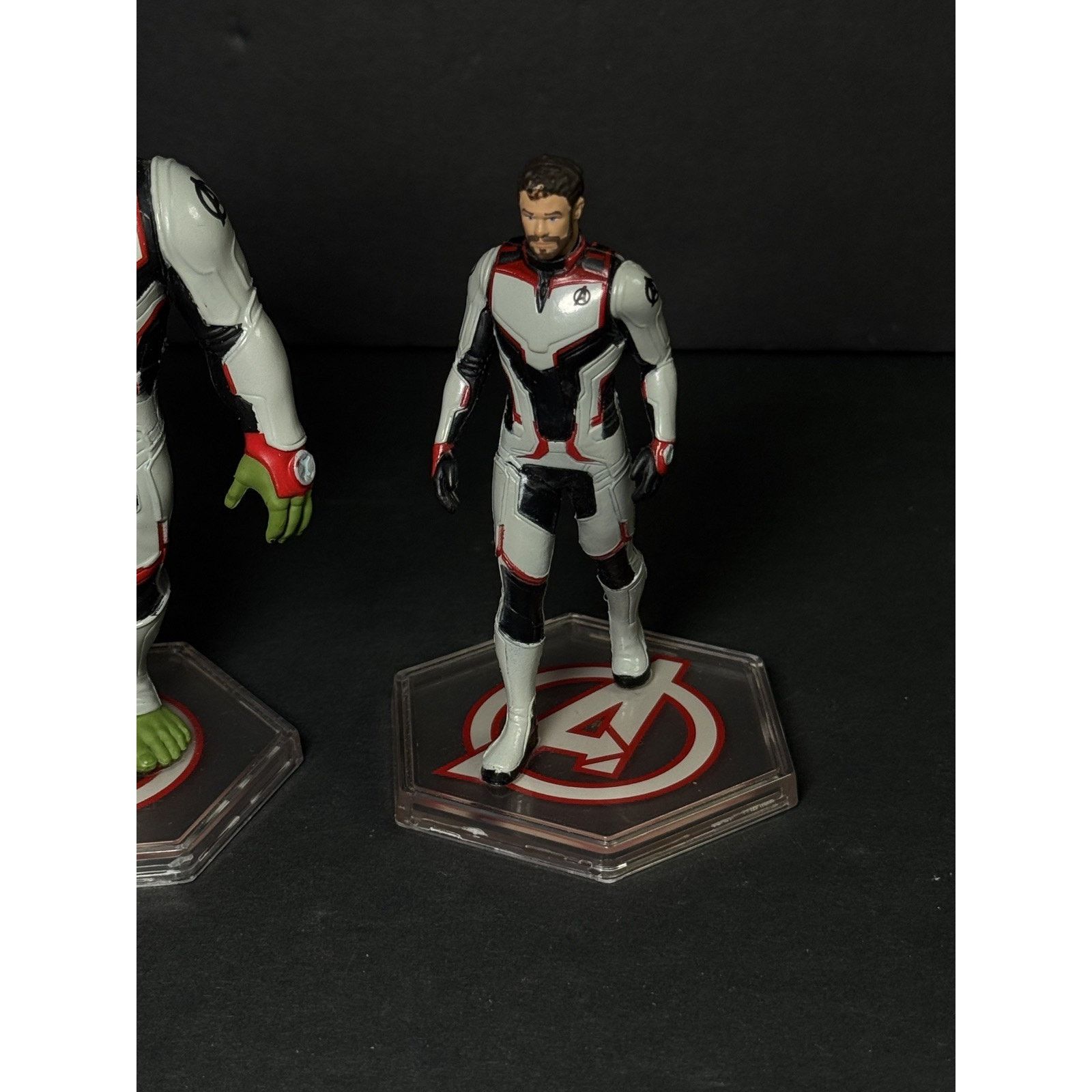 Disney Disney Store Marvel Avengers Endgame Deluxe Figurine Titan Size ONE SIZE - 4 Thumbnail