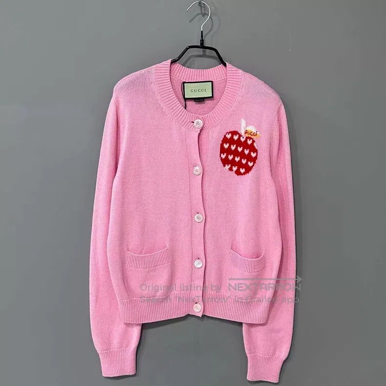 Gucci Gucci Pink apple logo knitted cardigan coat Size M / US 6-8 / IT 42-44 - 1 Thumbnail