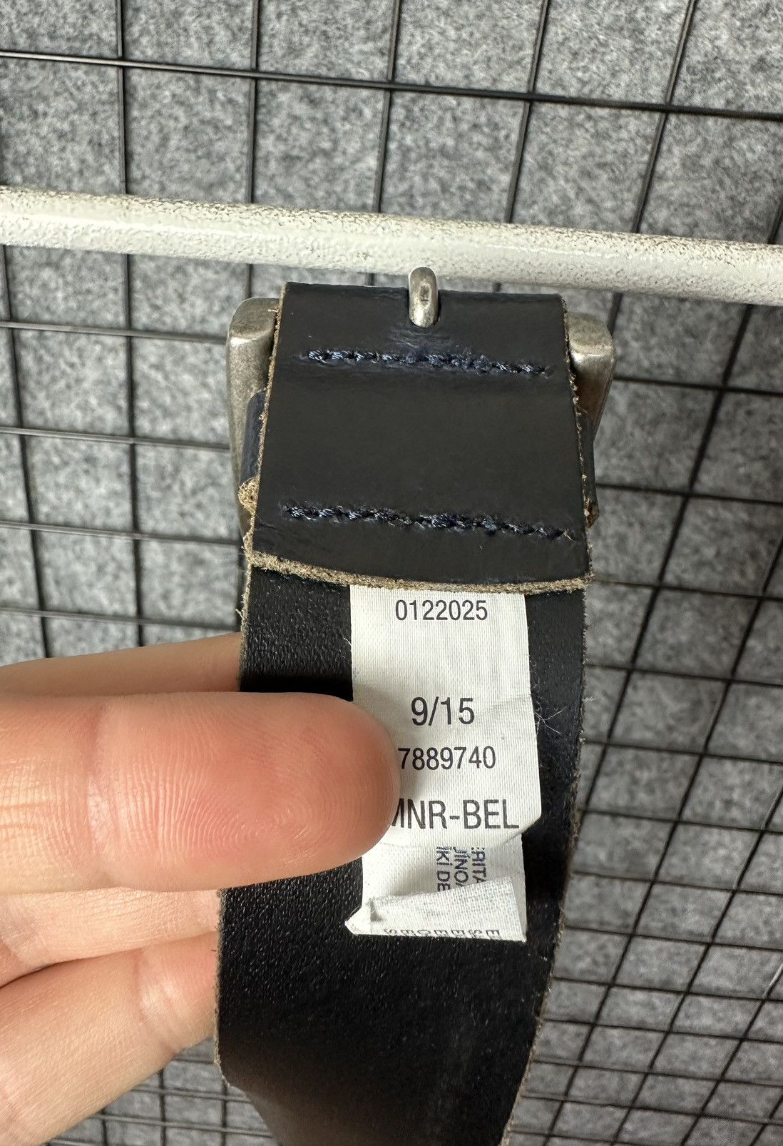 Tommy Hilfiger Tommy Hilfiger Genuine Leather Logo Studded Belt Size OS Size ONE SIZE - 8 Thumbnail