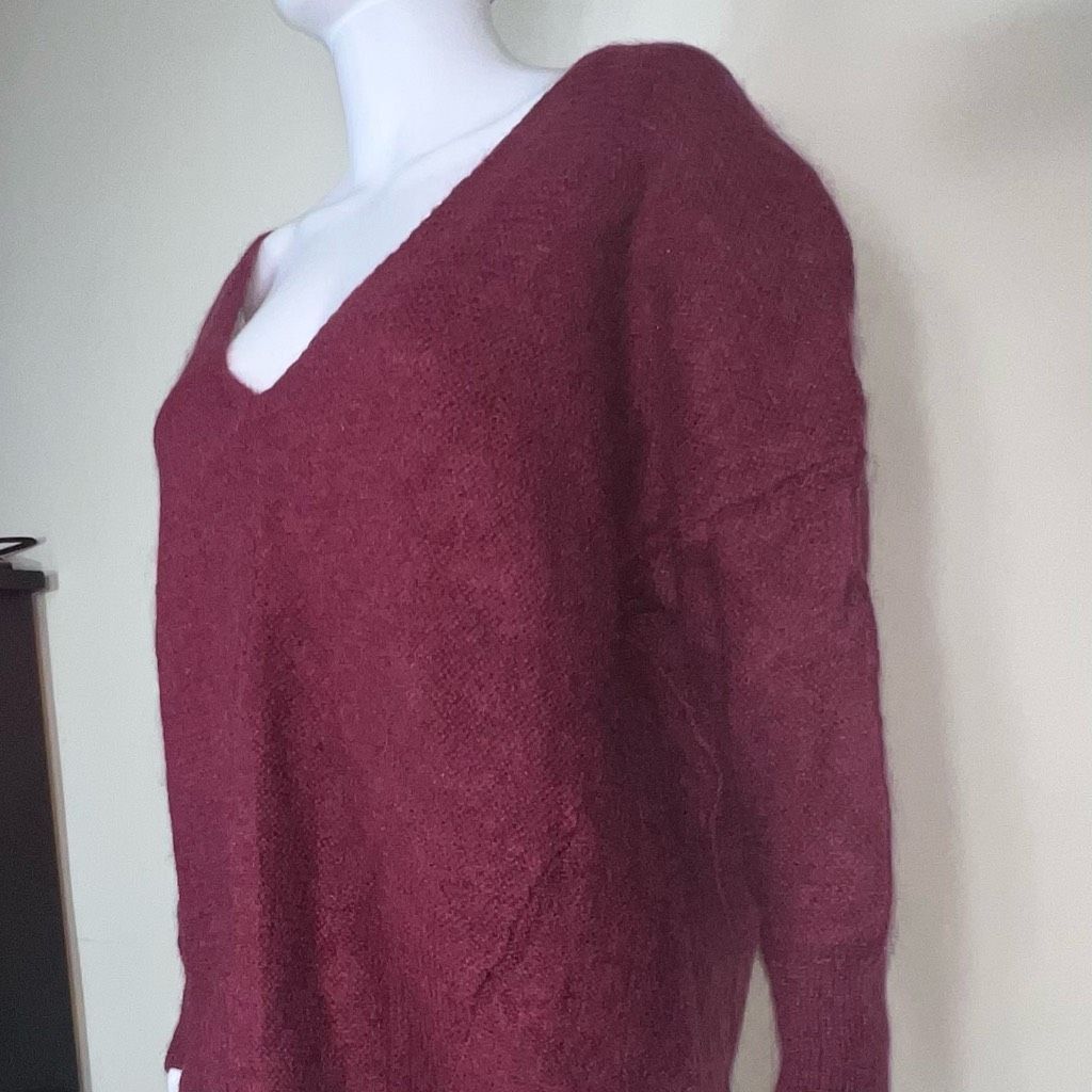 Cotelac Mohair Blend V-Neck Sweater