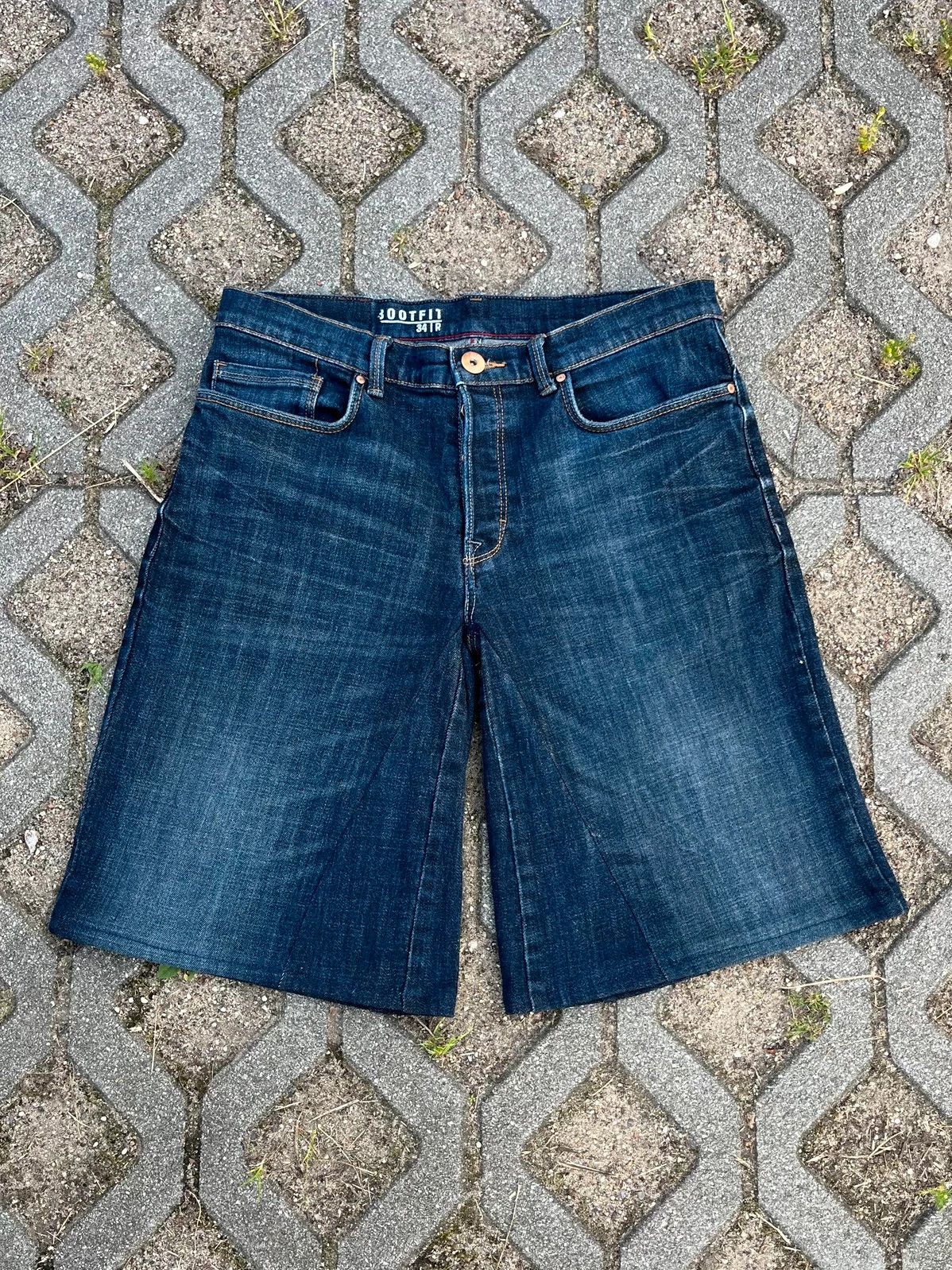 Handmade Vintage Custom Reworked Upcycled Denim Baggy Shorts Size US 32 / EU 48 - 1 Thumbnail