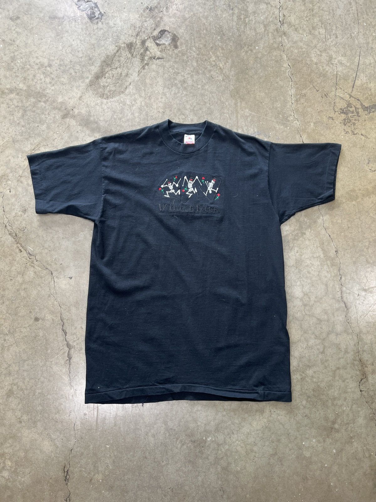Vintage Vintage Winter Park Skeletons Single Stitch Tee XL Size US XL / EU 56 / 4 - 2 Thumbnail