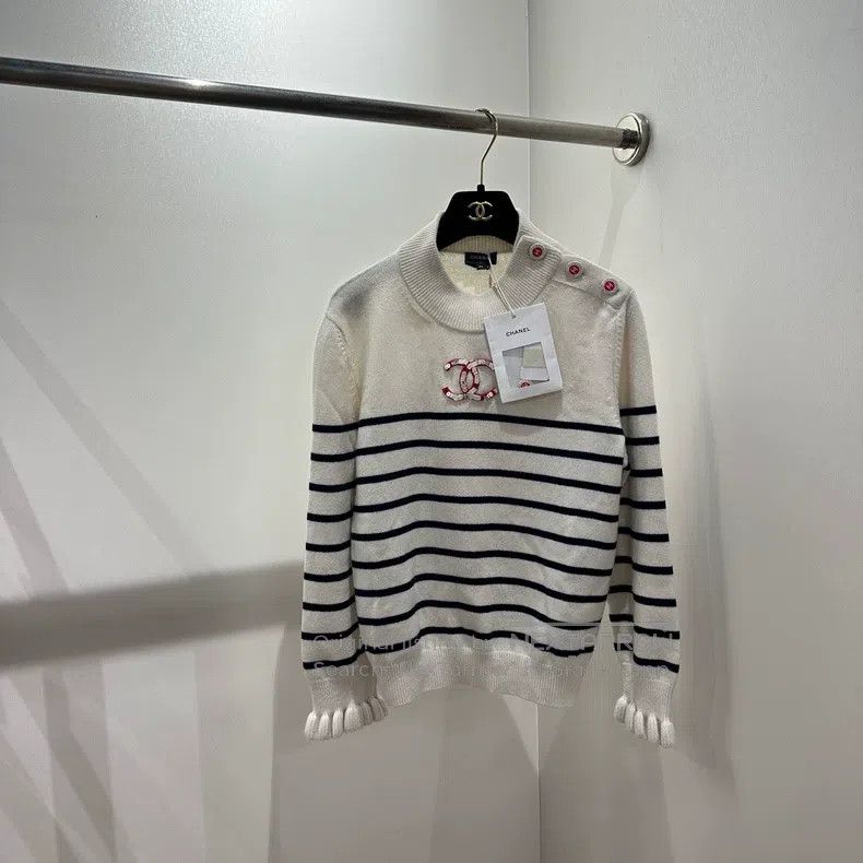 Chanel Chanel 23C Striped Sequin Logo Cashmere Sweater Size M / US 6-8 / IT 42-44 - 1 Thumbnail