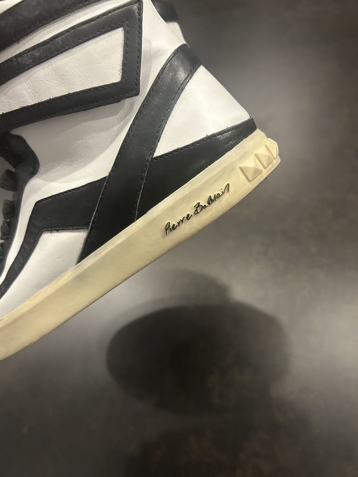 Balmain Rare Balmain FUTURE Hightop Size US 8 / EU 41 - 5 Thumbnail