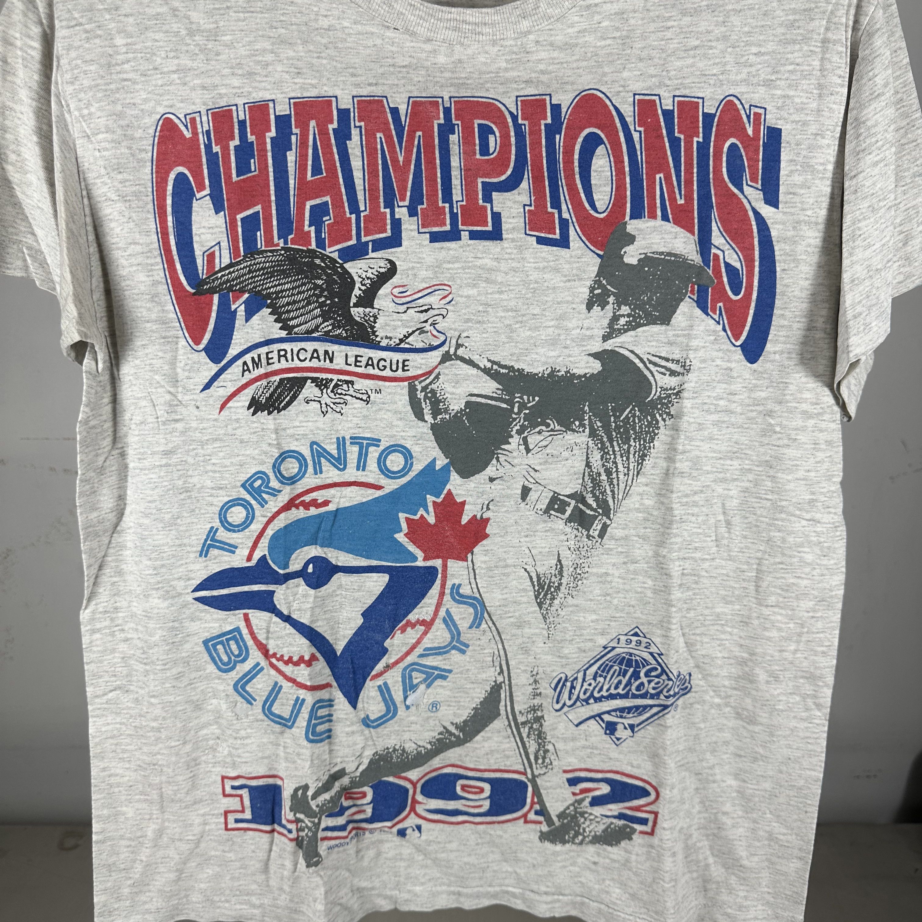 Vintage Vintage 1992 Toronto Blue Jays MLB Champions T-shirt Size US M / EU 48-50 / 2 - 2 Thumbnail