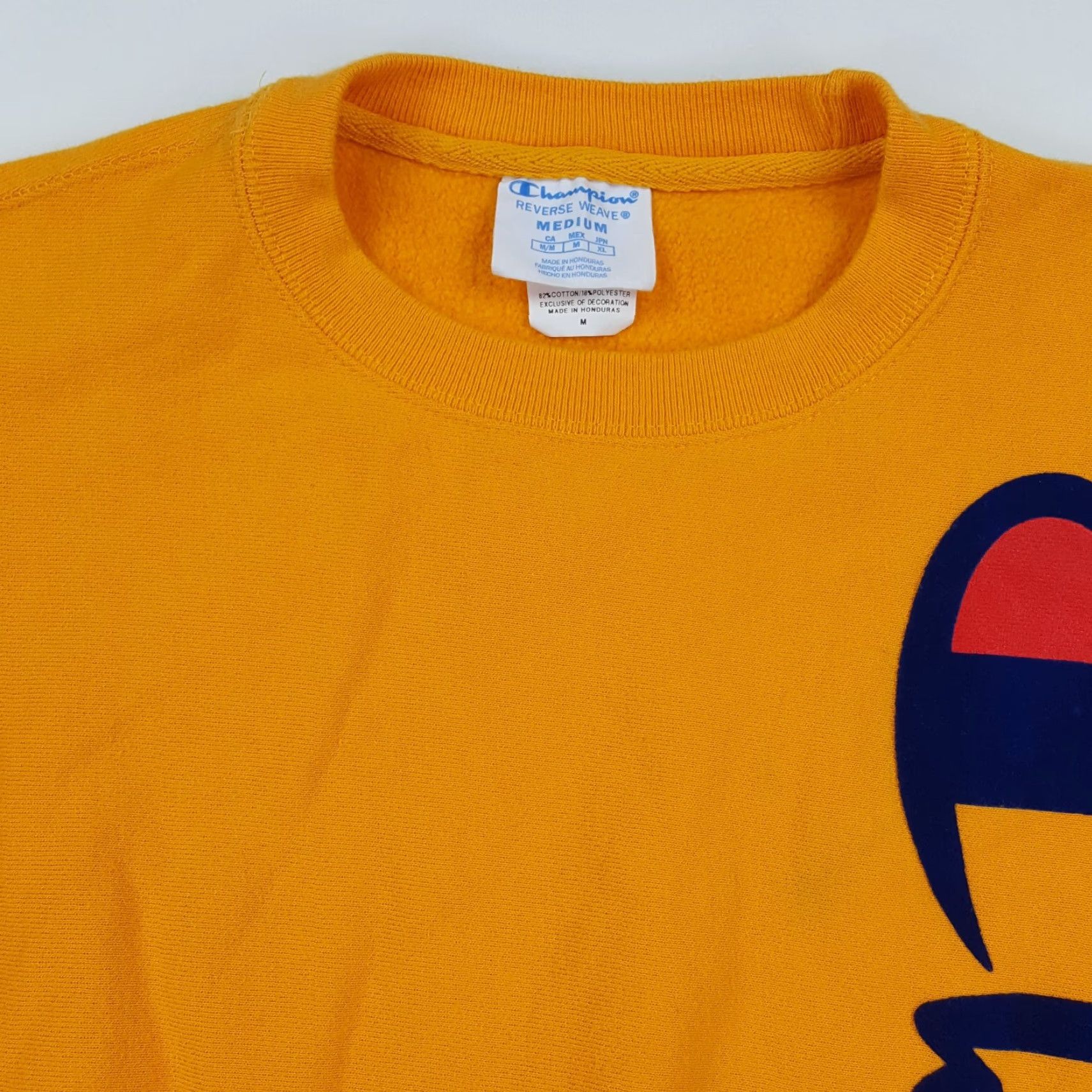 Champion VINTAGE Champion Reverse Weave Yellow Men's M Spell Out Crewneck Retro Sweatshirt Size US M / EU 48-50 / 2 - 5 Thumbnail