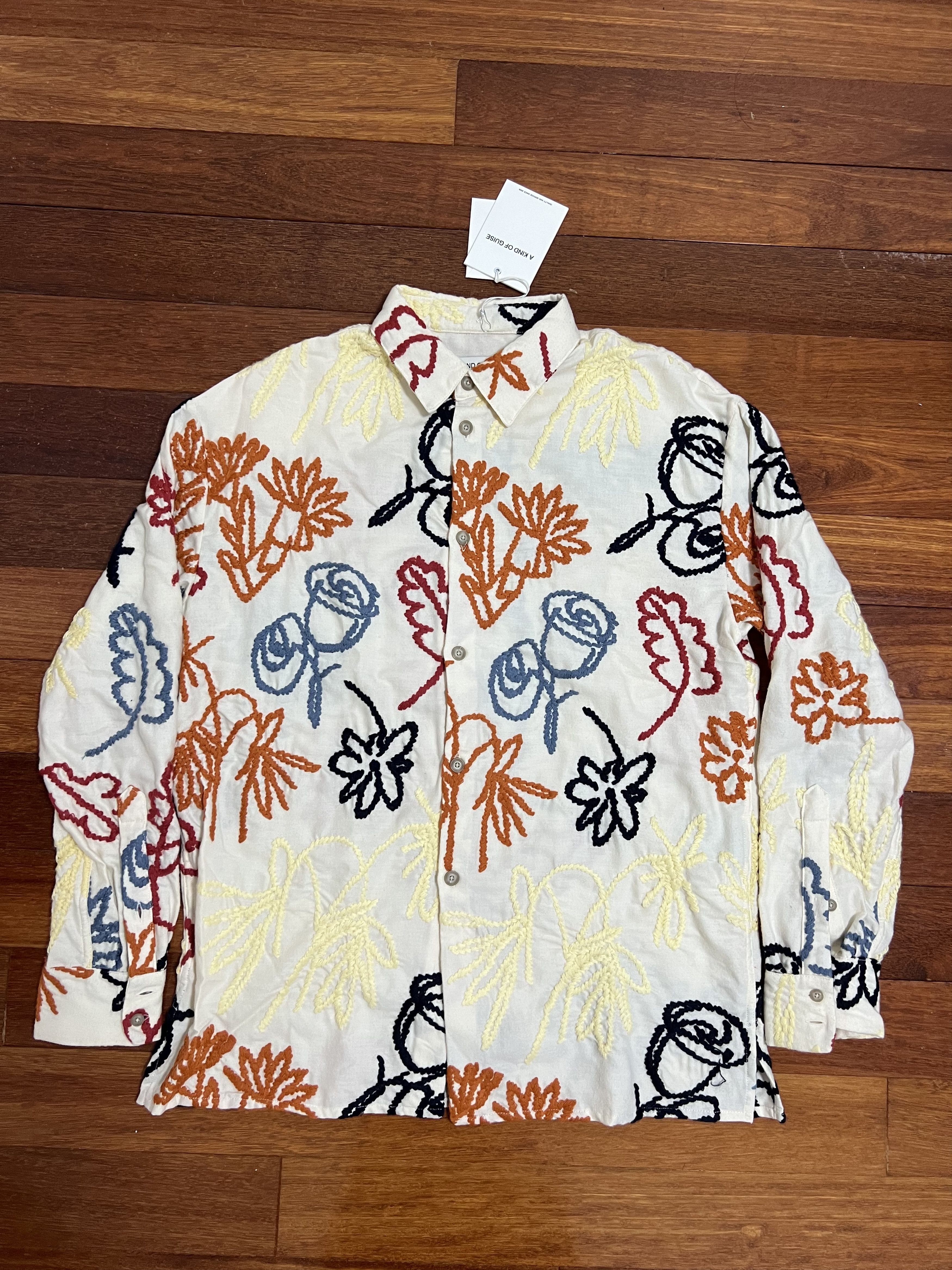 A Kind Of Guise 💚 AW23 A Kind Of Guise Pino Shirt Blooming Embroidery Size US M / EU 48-50 / 2 - 7 Thumbnail