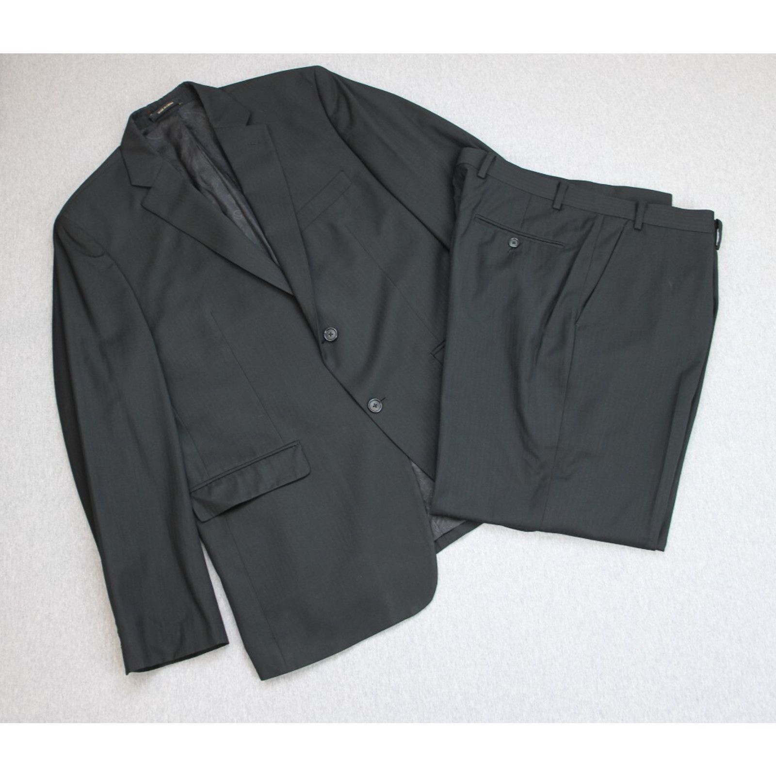Michael Kors Michael Kors Suit Mens 42R Black 2 Piece 36x28 Pants Size 42R - 1 Thumbnail