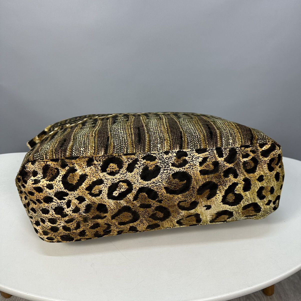 Versace GIANNI VERSACE Christian Fischbacher LEOPARD 🐆 bag vintage Size ONE SIZE - 5 Thumbnail