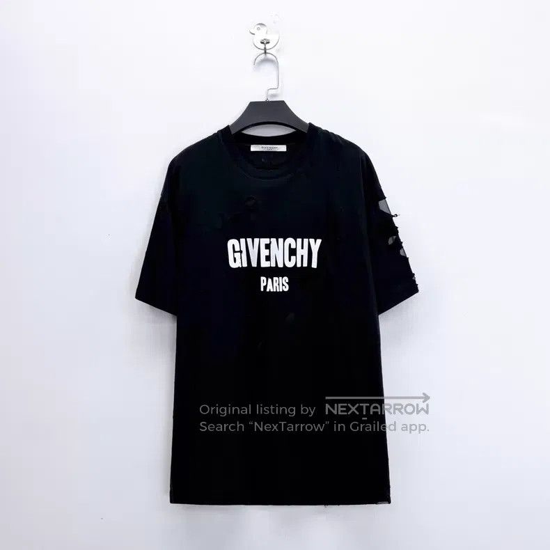 Givenchy Givenchy Black Cracked Letter Logo Destroyed Design Short Size US L / EU 52-54 / 3 - 1 Thumbnail
