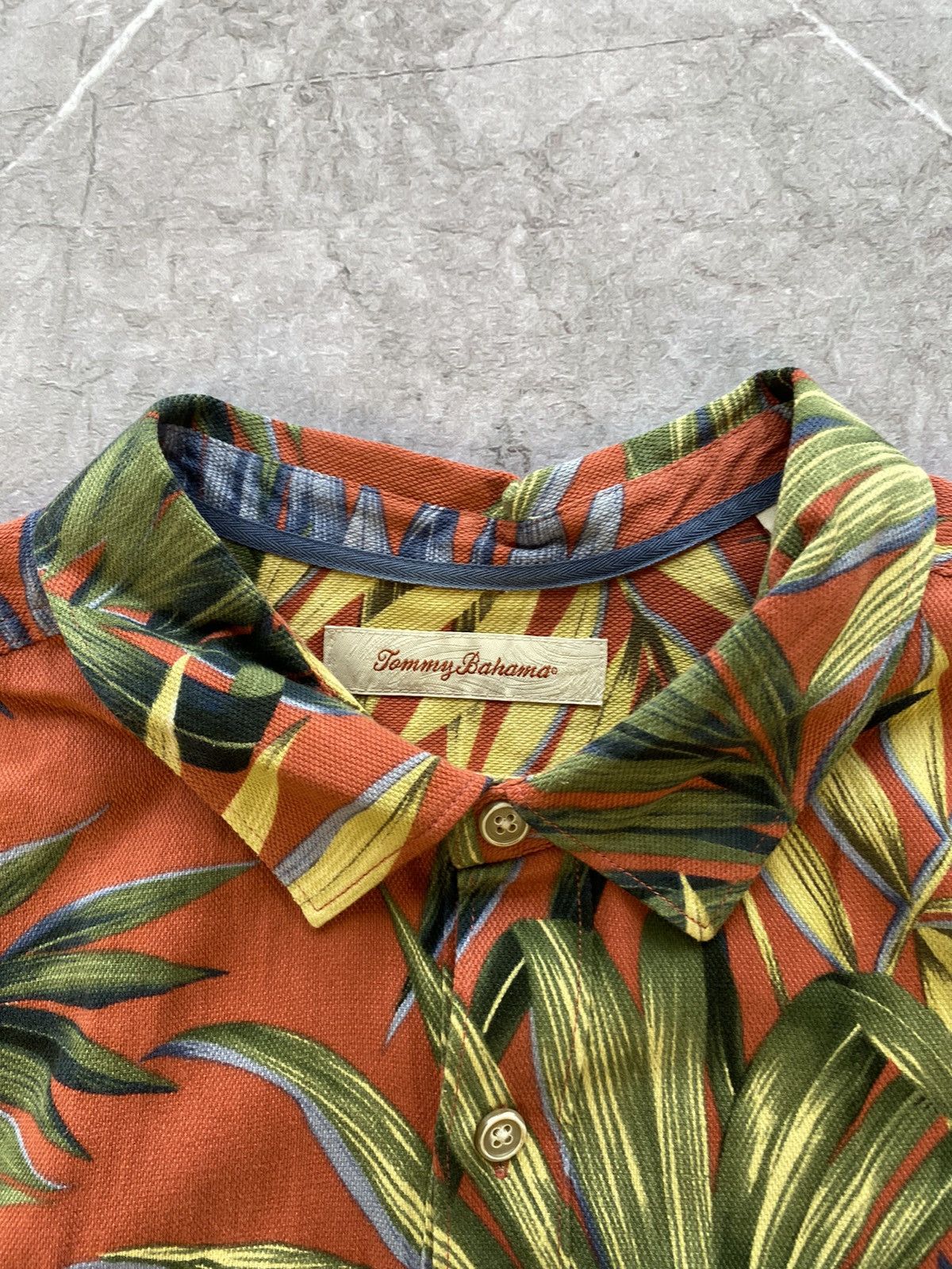 Tommy Bahama × Vintage Rare Tommy Bahama Hawaiian Floral Graphic Camp Shirt Silk Size US XL / EU 56 / 4 - 7 Thumbnail