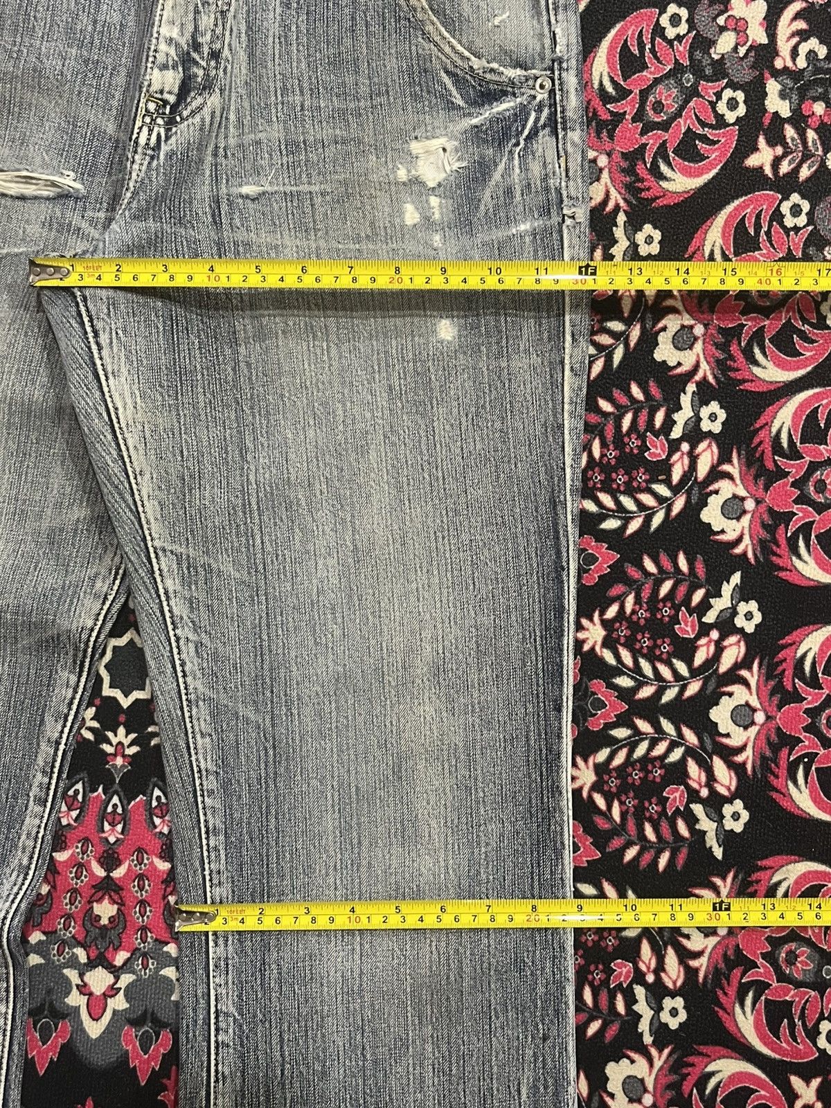 Japanese Brand × Tornado Mart × semanticdesign ⚡️Flare⚡️Vintage Semantic Design Ash Grey Distressed Jeans Size US 32 / EU 48 - 16 Thumbnail