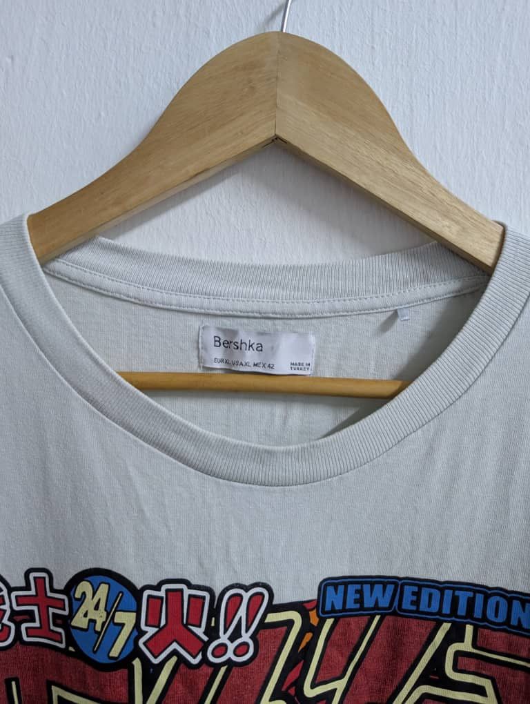 Bershka Anime Manga Cover x Bershka Size US XL / EU 56 / 4 - 3 Thumbnail