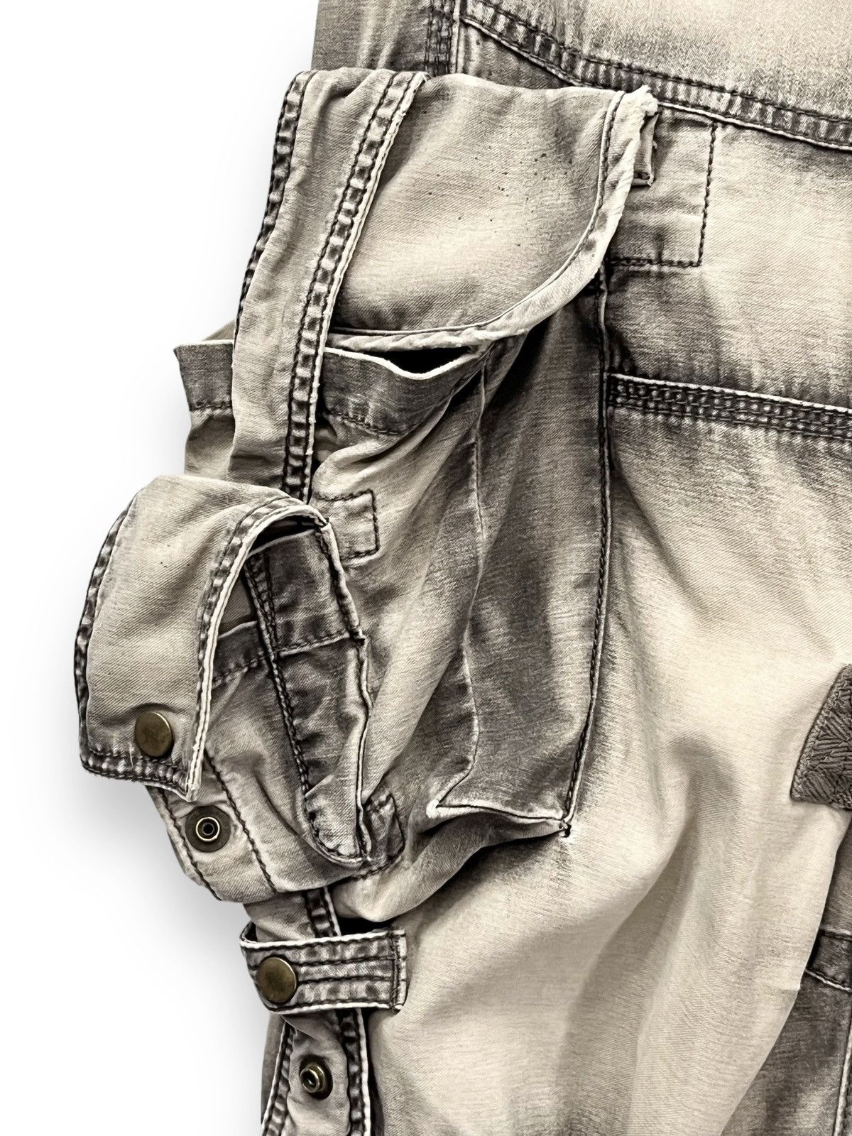 Grailed 🔥FYE🔥Vtg HALB Riot Bondage Cargo Smoke Shadow Sewing Lines Size US 29 - 14 Thumbnail