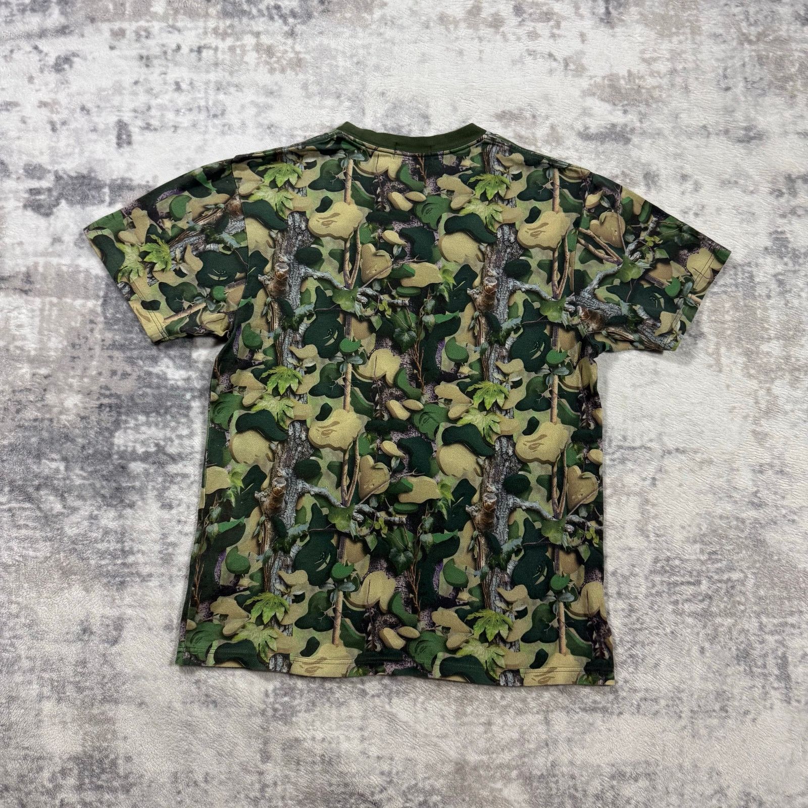 Bape × Nigo Authentic Bape 2000's One Point Real Tree Camo Tee L Size US L / EU 52-54 / 3 - 4 Thumbnail