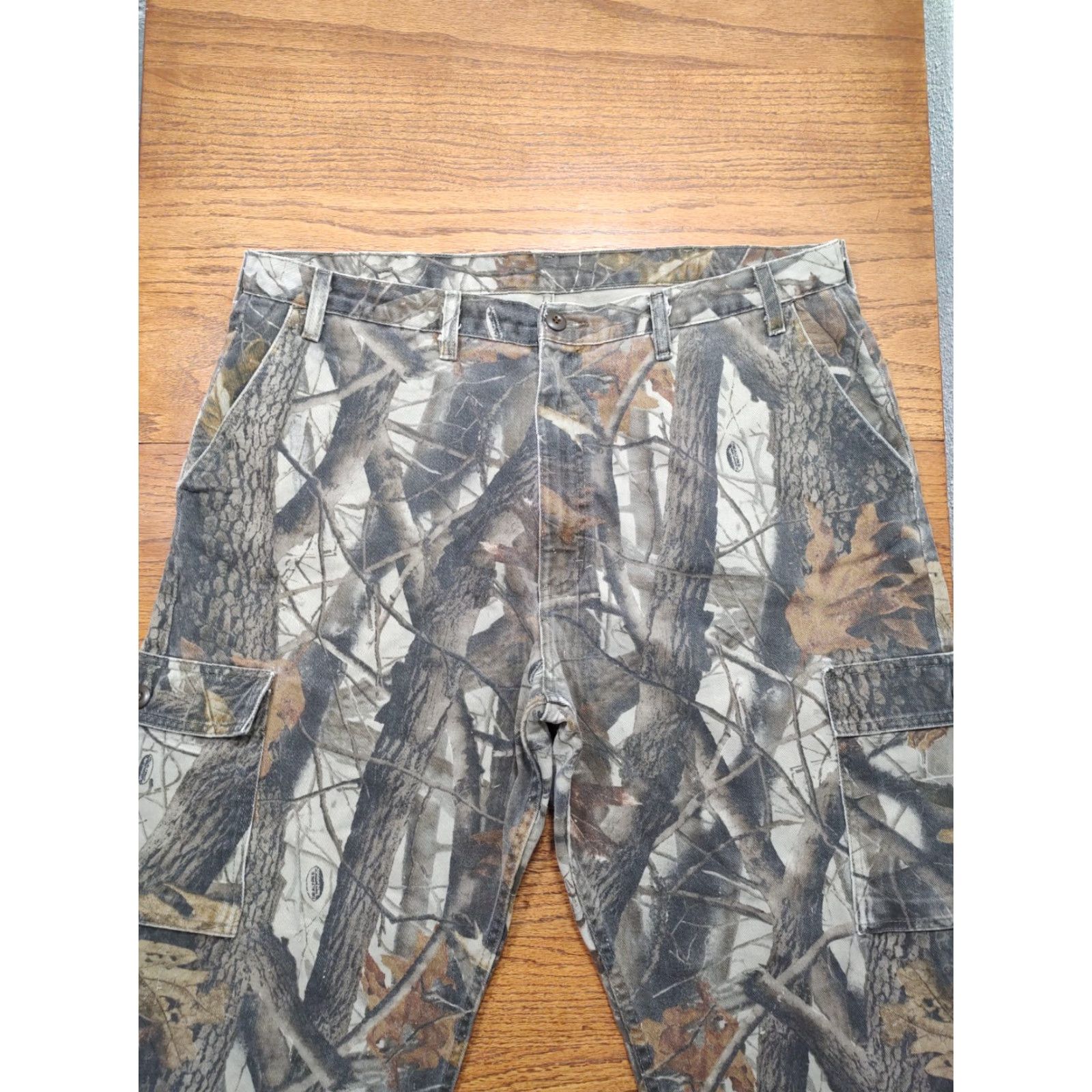 Wrangler VINTAGE Wrangler Realtree Camouflage Cargo Pants Jeans Men 40x30 Camouflage Cargo Pockets 90s Hip Hop USA Style Size US 40 / EU 56 - 7 Thumbnail