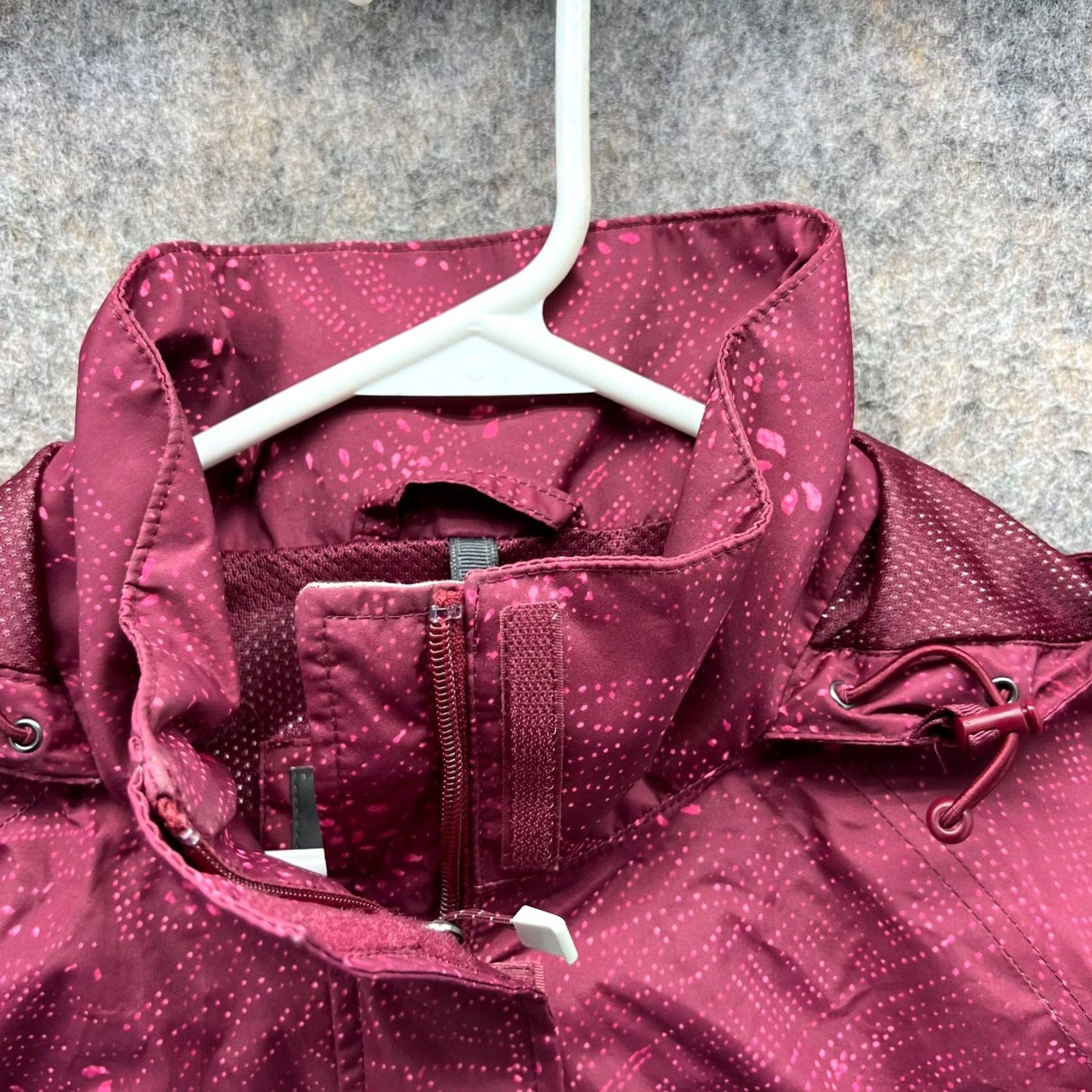 Eddie Bauer VINTAGE Eddie Bauer Jacket Women Medium Burgundy Full Zip Hoodie Polyester Windbreaker Size M / US 6-8 / IT 42-44 - 4 Thumbnail