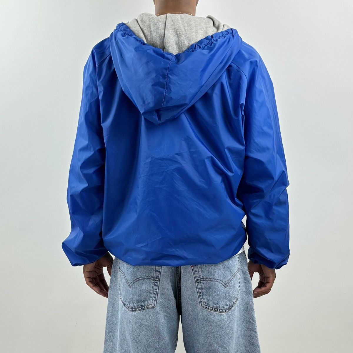 Vintage vintage Y2K UNIVERSITY OF KENTUCKY UK Nylon 1/2 Zip jacket Size US L / EU 52-54 / 3 - 6 Thumbnail