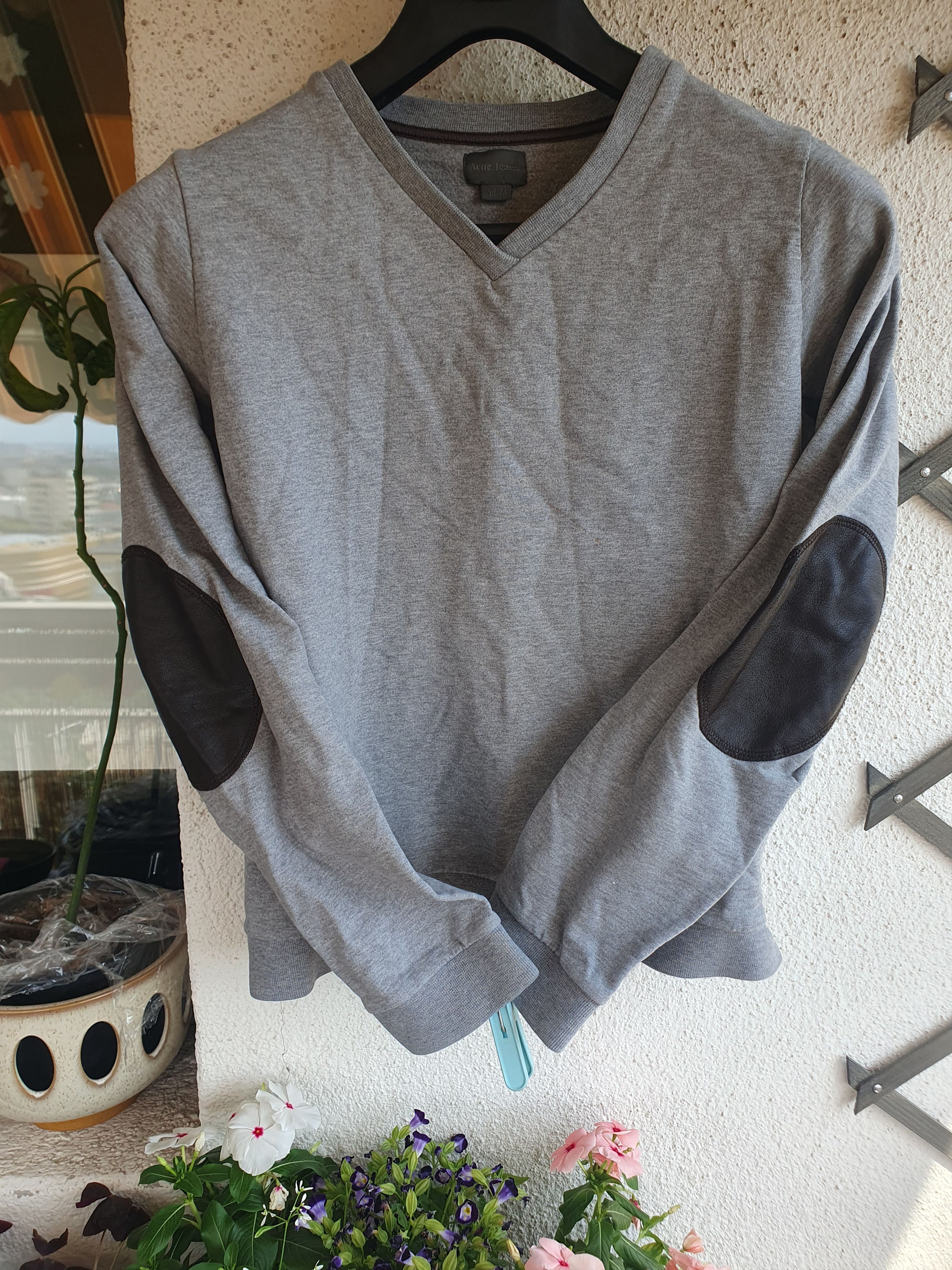 Acne Studios Acne Jeans Elbow Leather Patch Sweatshirt sz S? Size US S / EU 44-46 / 1 - 1 Thumbnail