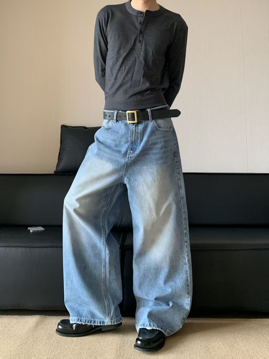 Vintage Blue casual retro curved straight leg jeans Size US 32 / EU 48 - 2 Thumbnail