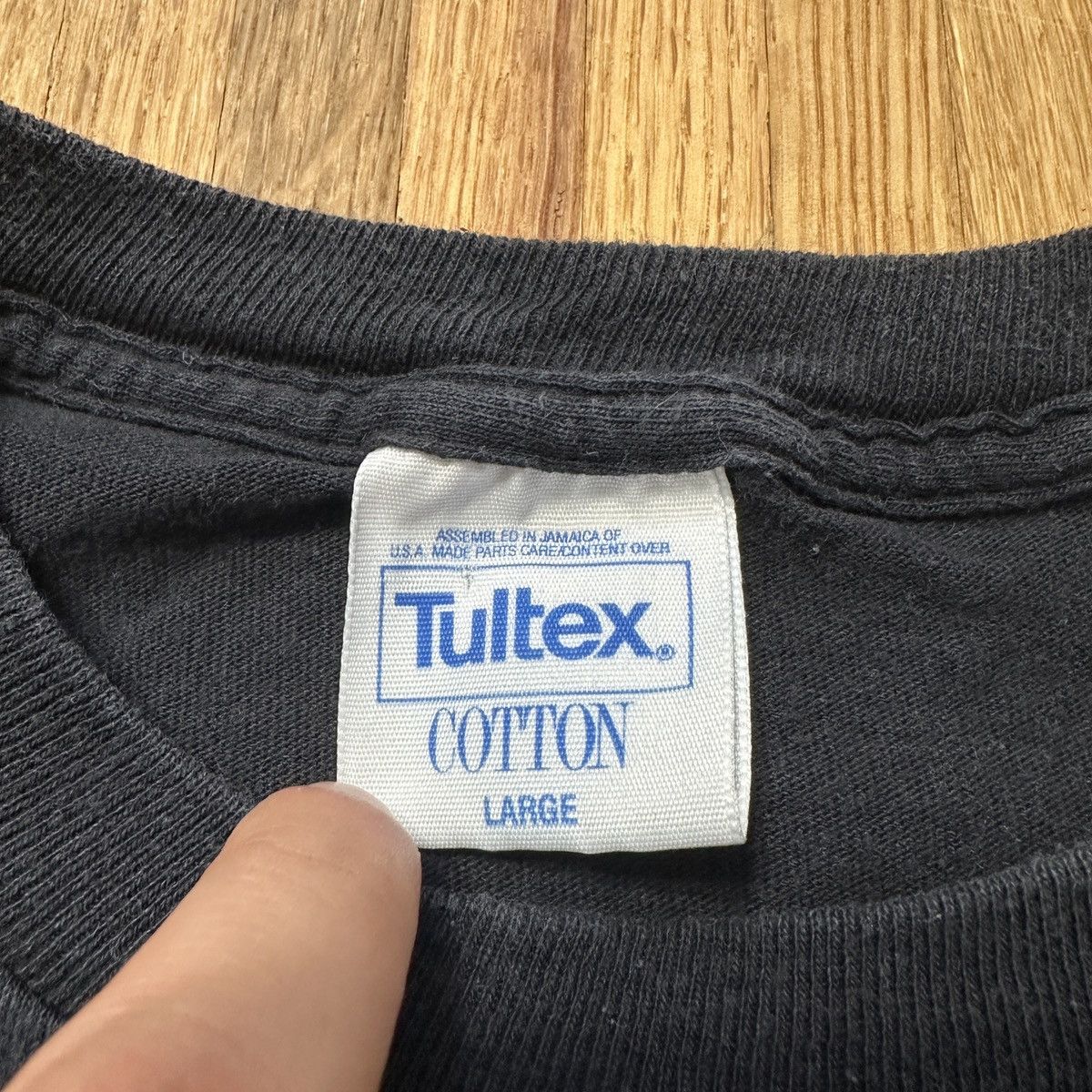 Tultex Vintage Sea World Terrors of the Deep tee Size US L / EU 52-54 / 3 - 5 Thumbnail