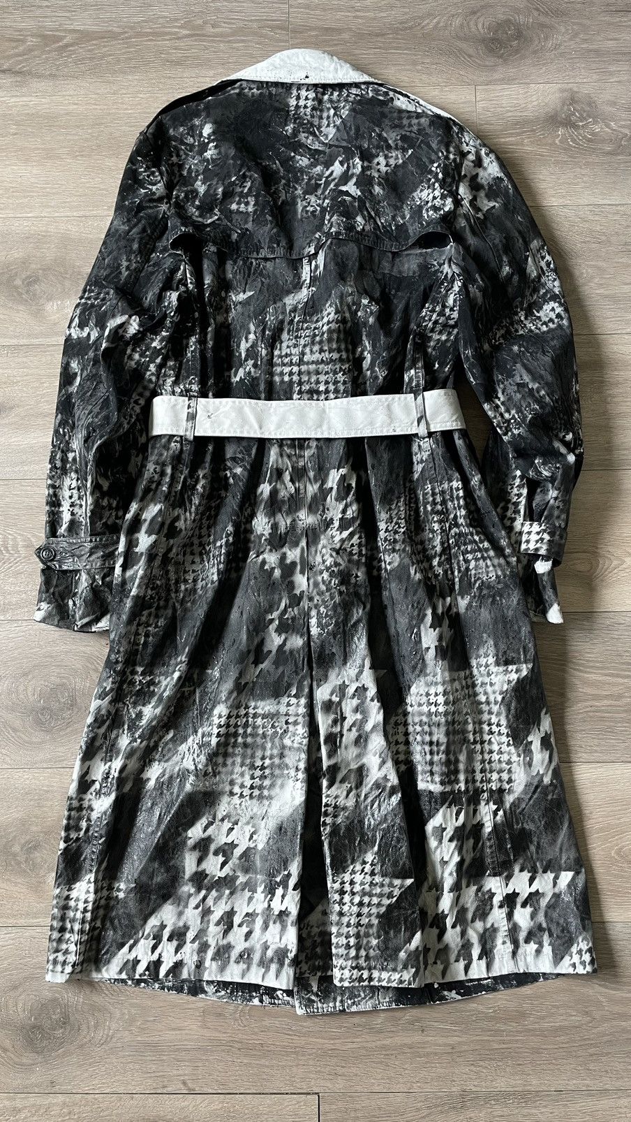 Handmade Hand Painted Houndstooth Trudge Trench Size US M / EU 48-50 / 2 - 8 Thumbnail