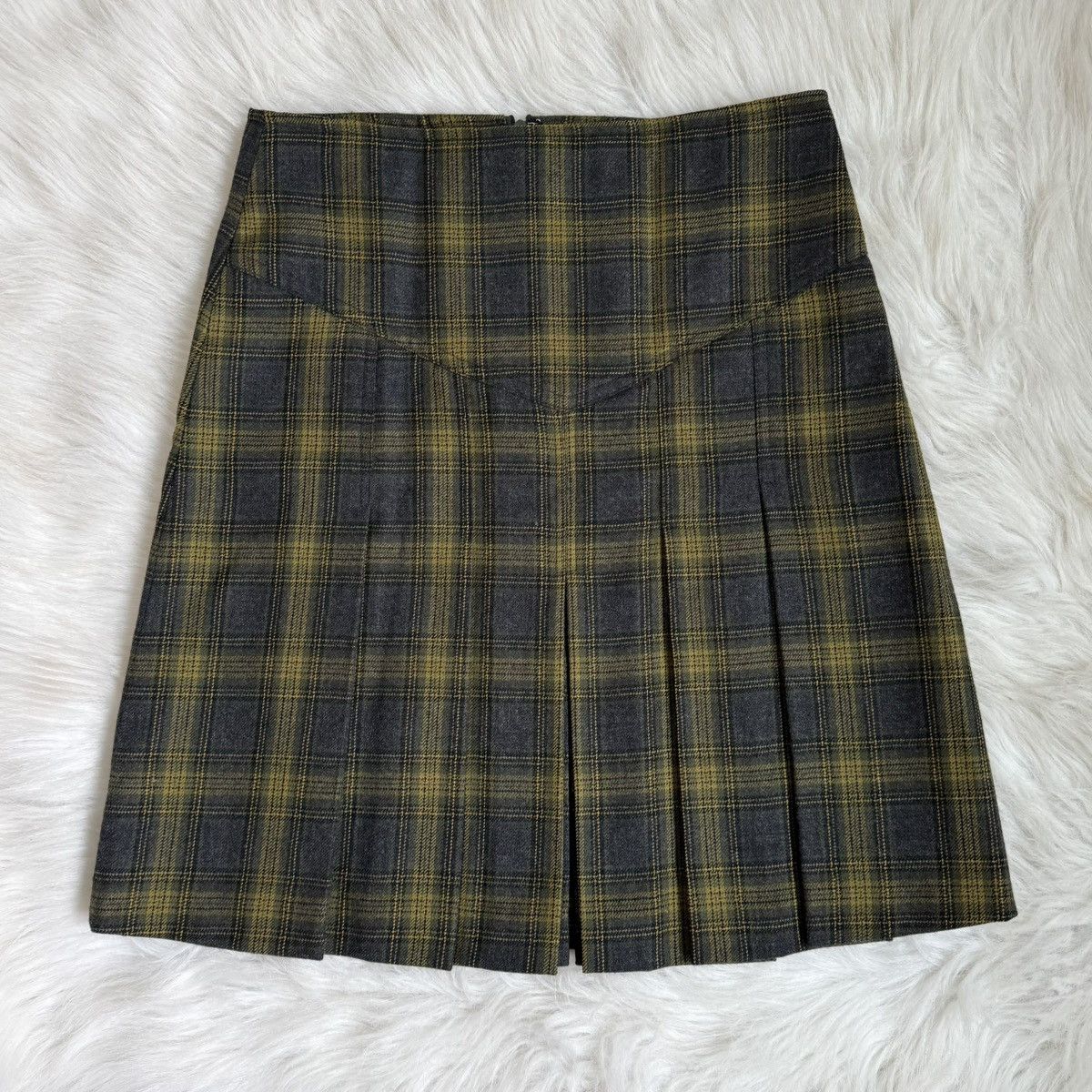 Dolce & Gabbana Vintage dolce&gabbana plaid pleated mini skirt Size 27" / US 4 / IT 40 - 1 Thumbnail