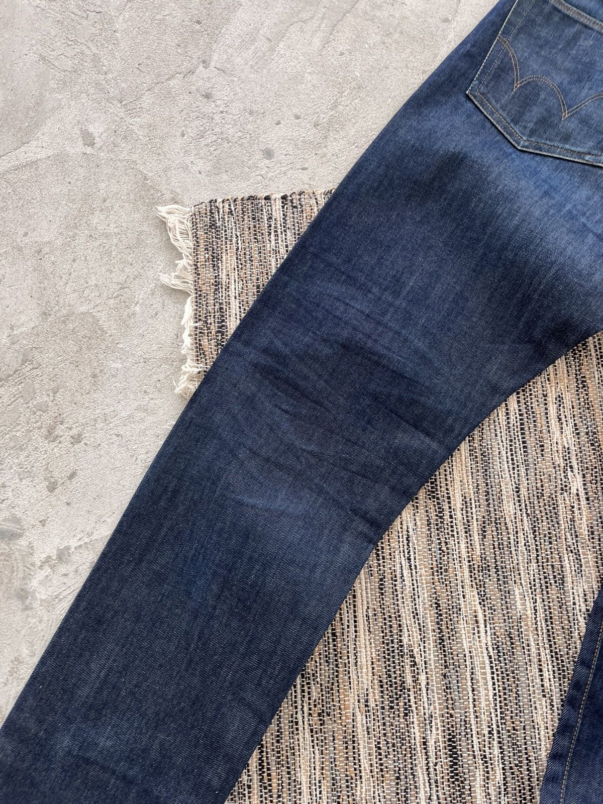 Edwin Vintage Edwin Japanese Faded Denim Jeans 33/32 Blue Y2K Size US 33 - 14 Thumbnail