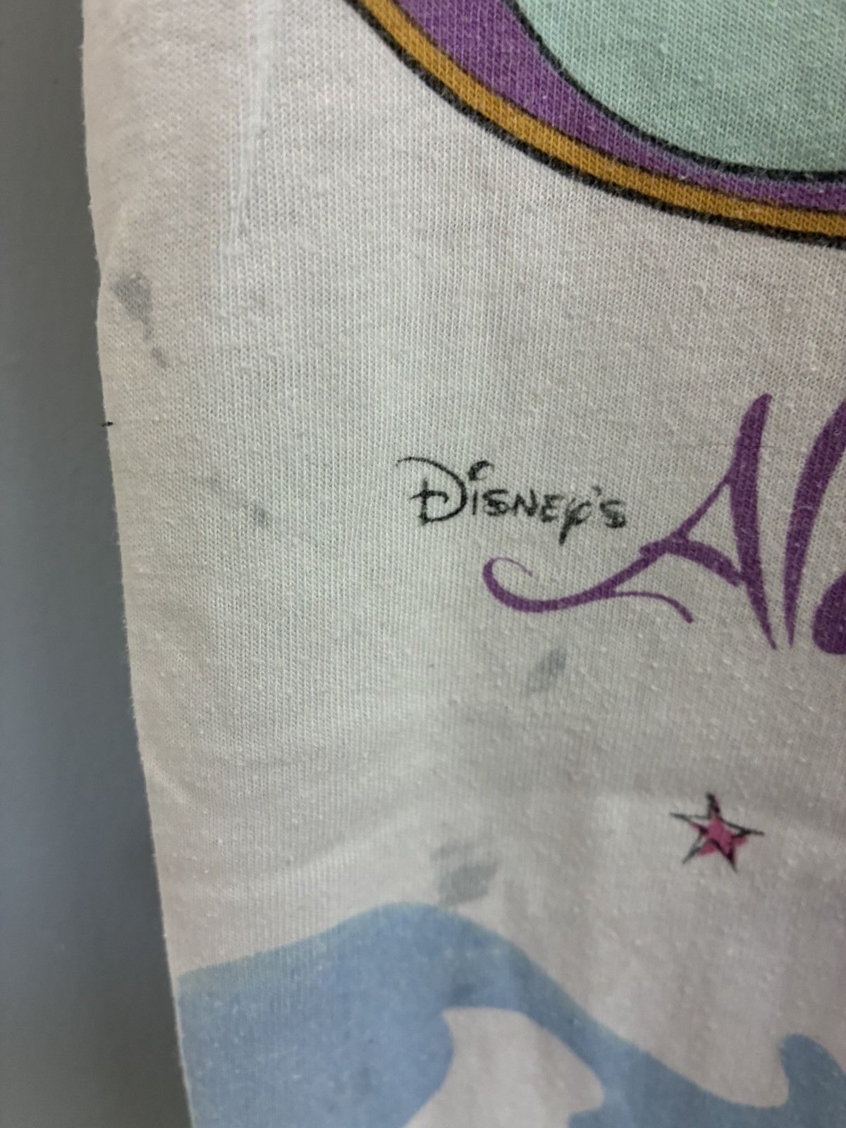 Disney Vintage 90s Aladdin AOP boys t shirt Size US XXS / EU 40 - 6 Thumbnail