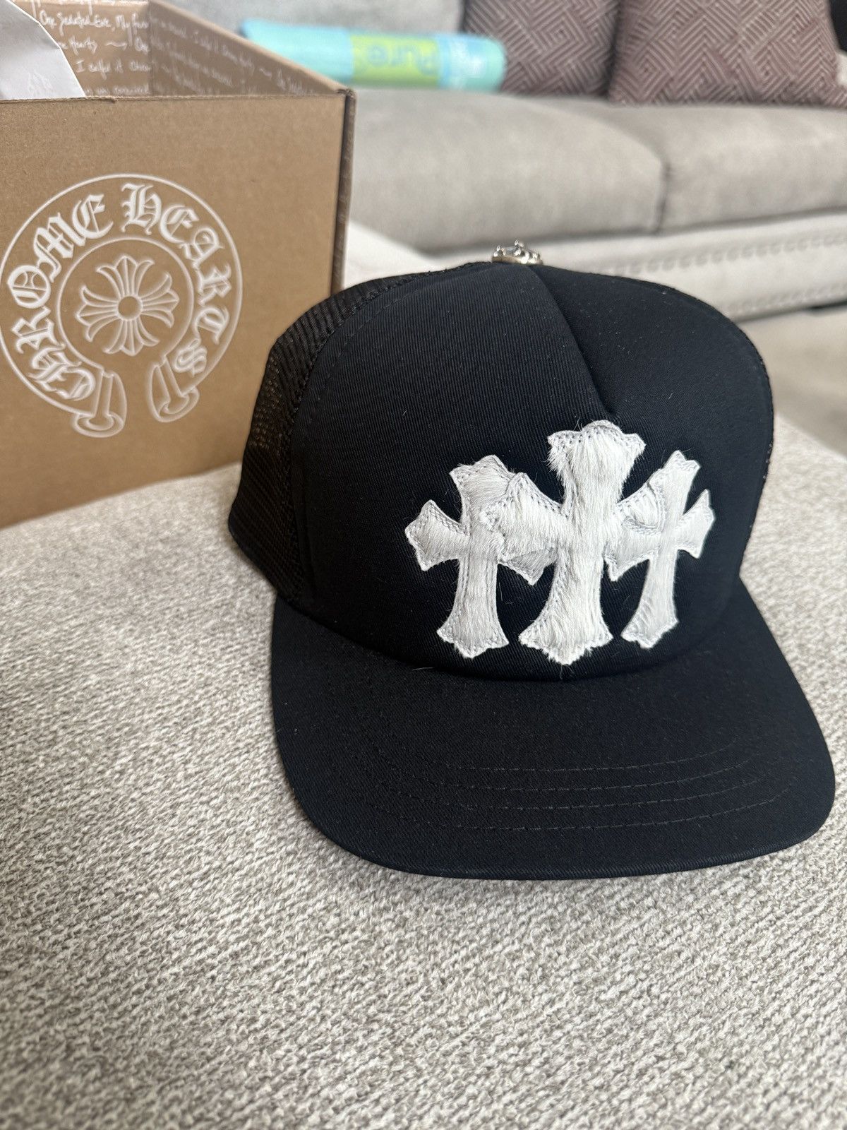 Chrome Hearts Chrome Hearts White Cross Trucker Hat Size ONE SIZE - 1 Thumbnail