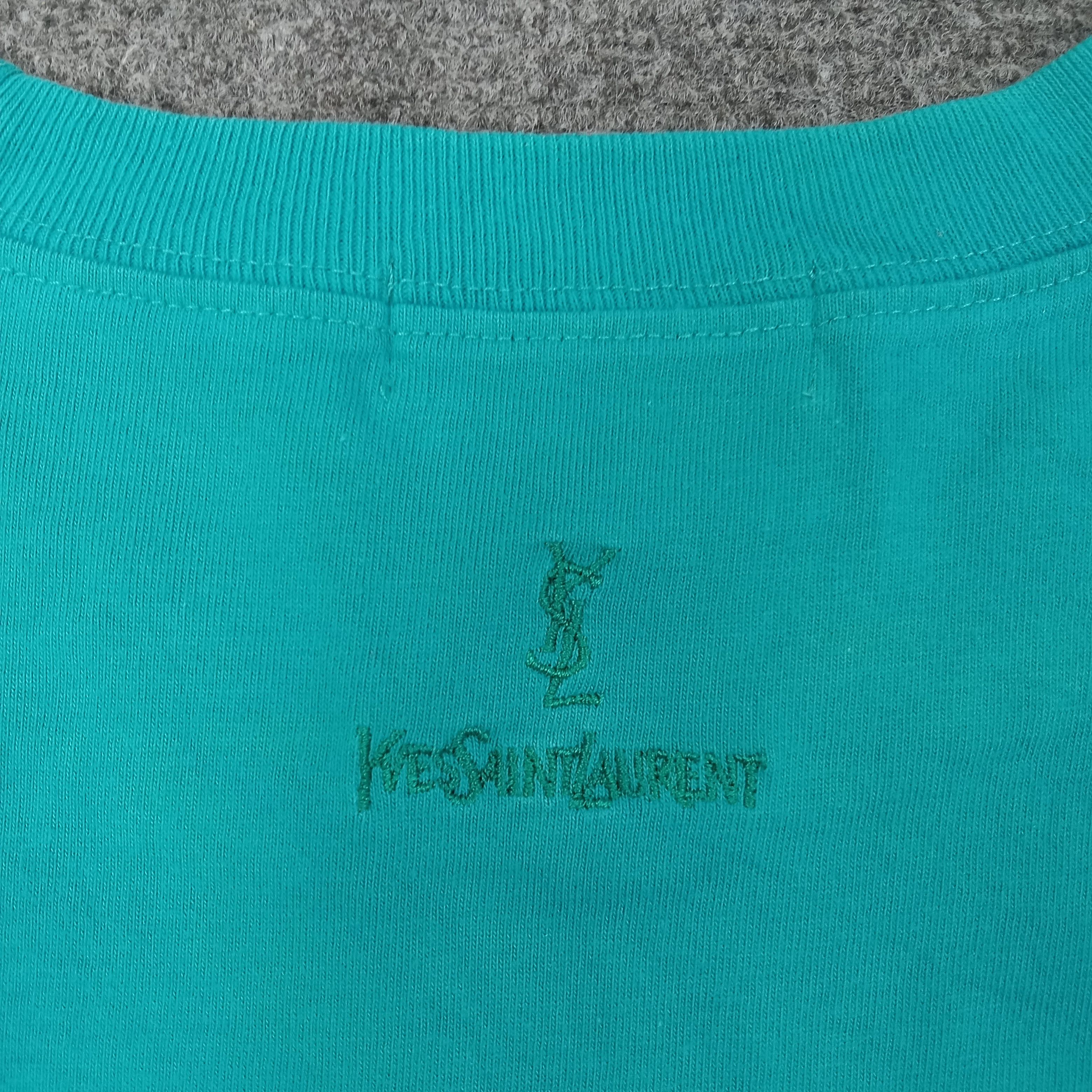 Yves Saint Laurent Yves Saint Laurent Italian Brand Tshirt C239N21 Size US L / EU 52-54 / 3 - 6 Thumbnail