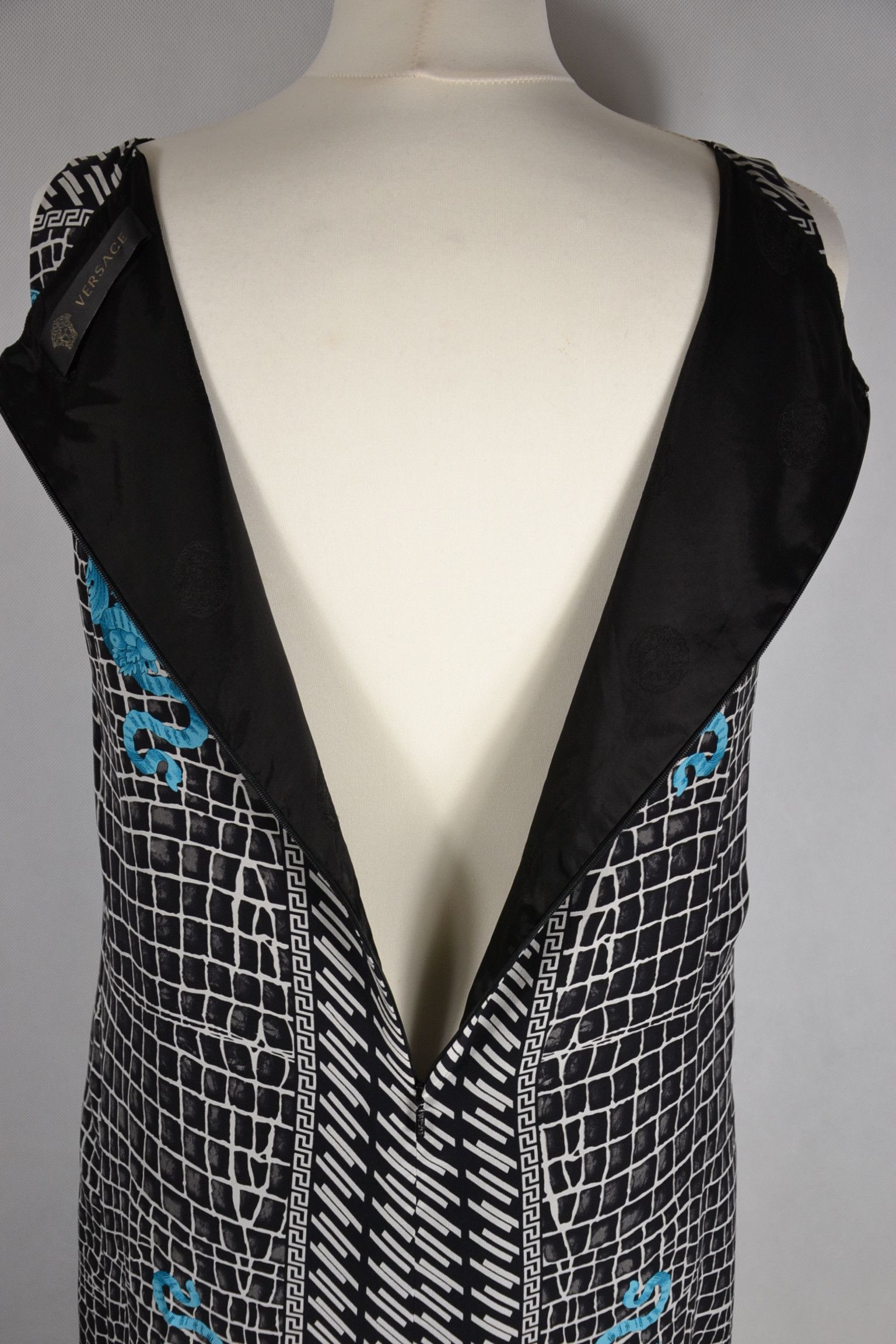 Versace GIANNI VERSACE Medusa Mini Dress 44 Silk Vintage Rare Size M / US 6-8 / IT 42-44 - 6 Thumbnail