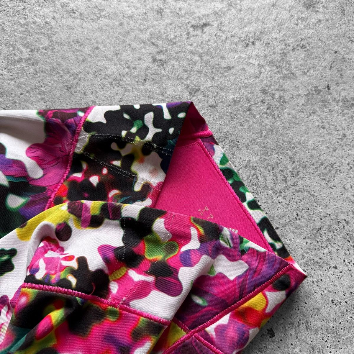 Adidas Adidas Full Print Leggings Multicolor Climalite Training Size 27" / US 4 / IT 40 - 5 Thumbnail