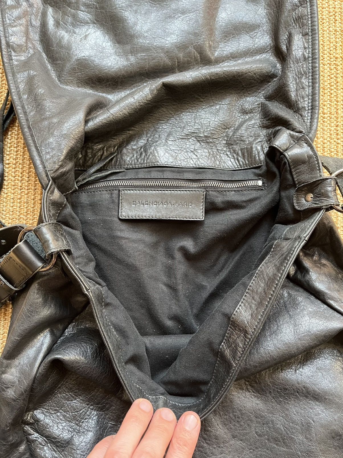 Balenciaga Balenciaga Messanger Bag Size ONE SIZE - 7 Thumbnail