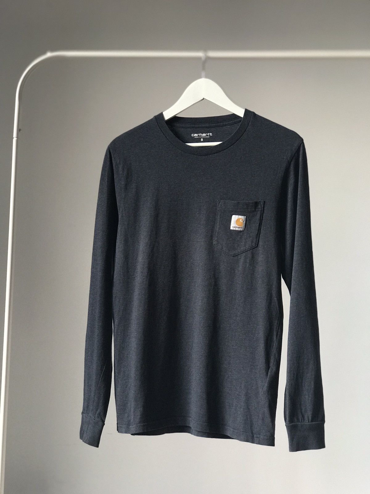 Carhartt Carhartt streetwear pocket logo long sleeve shirt grey Size US S / EU 44-46 / 1 - 1 Thumbnail
