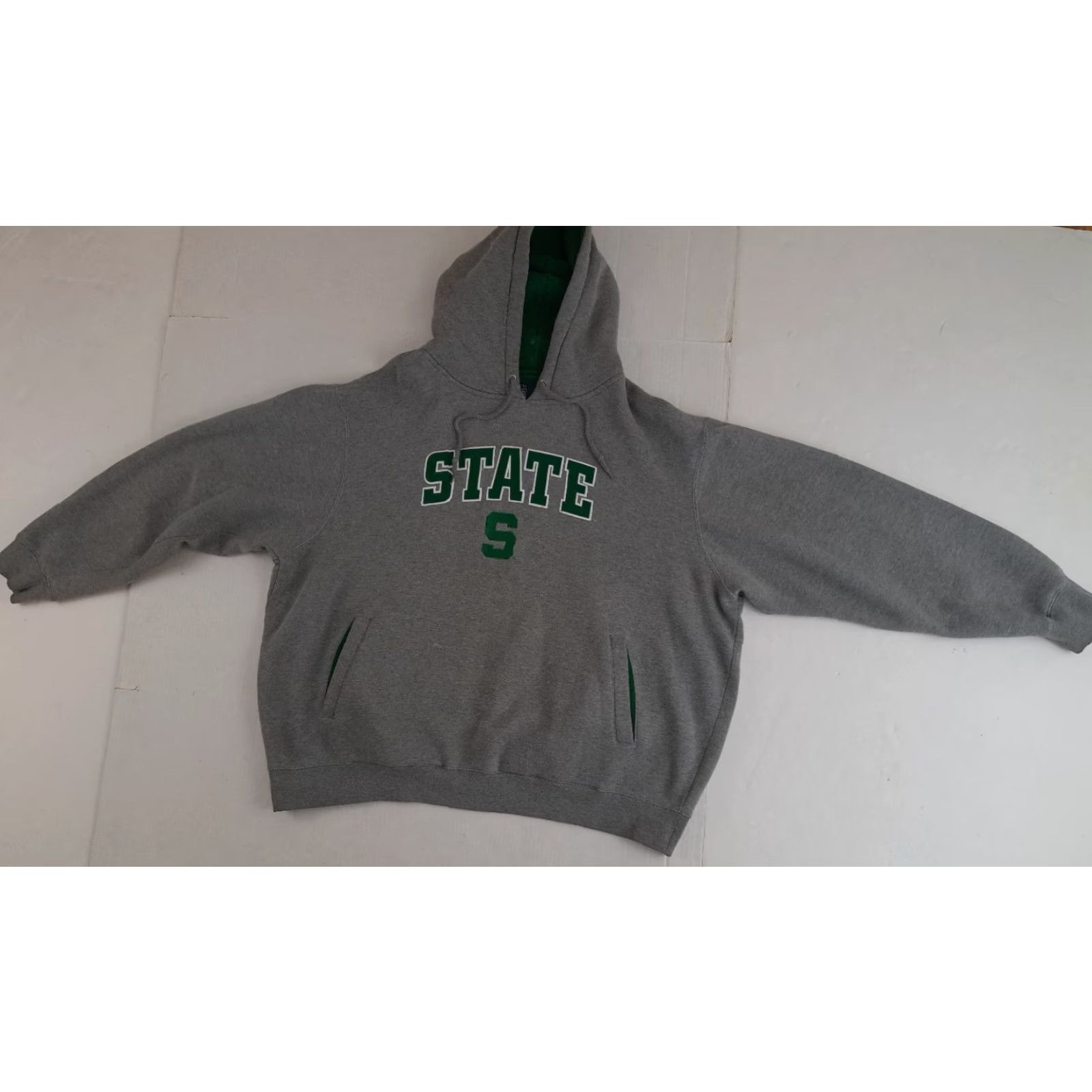 Vintage VINTAGE Michigan State Spartans Embroidered Pullover Hoodie Heavy Sweatshirt XL Size US XL / EU 56 / 4 - 2 Thumbnail