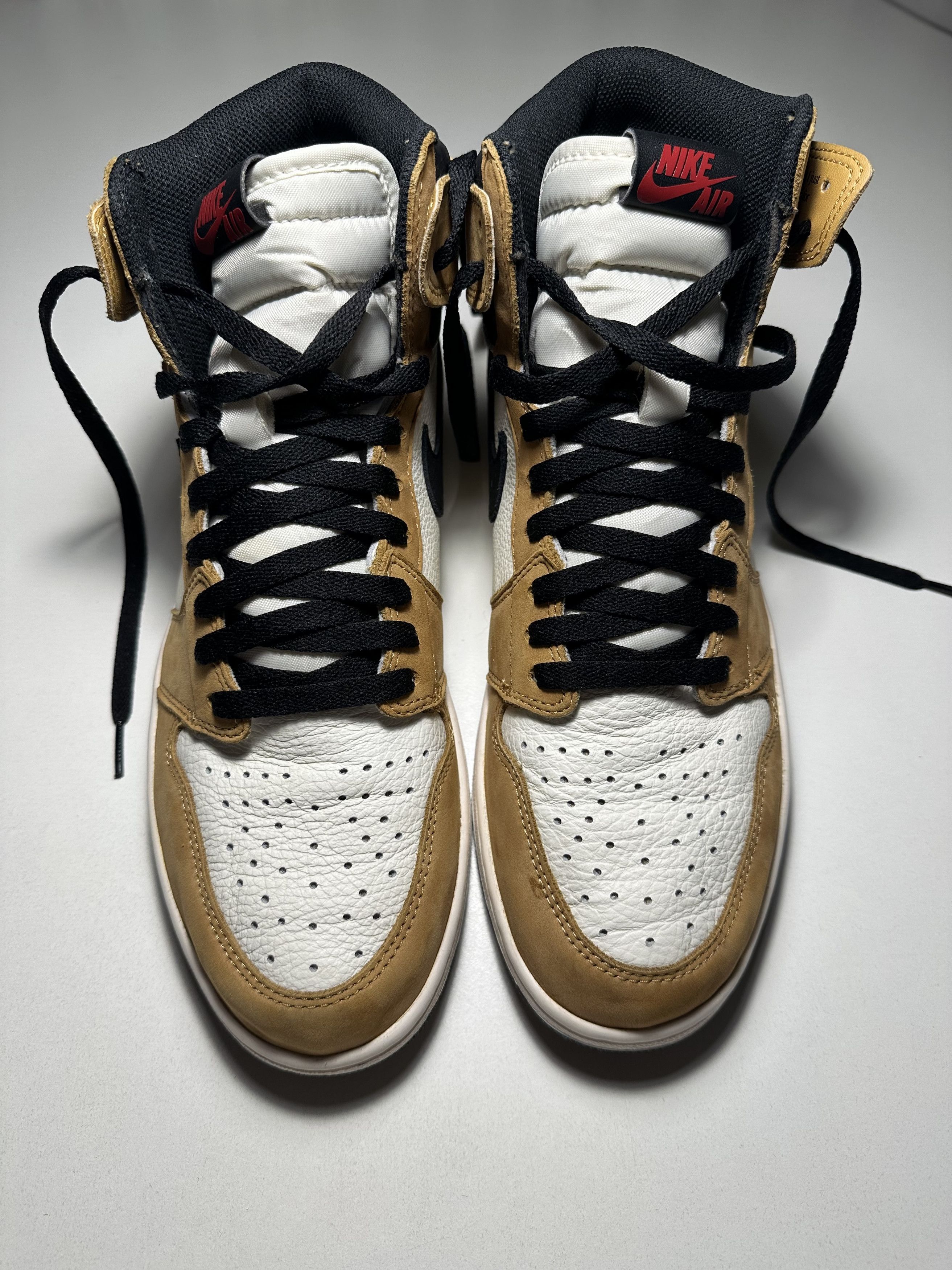Jordan Brand Nike Air Jordan 1 High Rookie of the Year Size US 11 / EU 44 - 2 Thumbnail