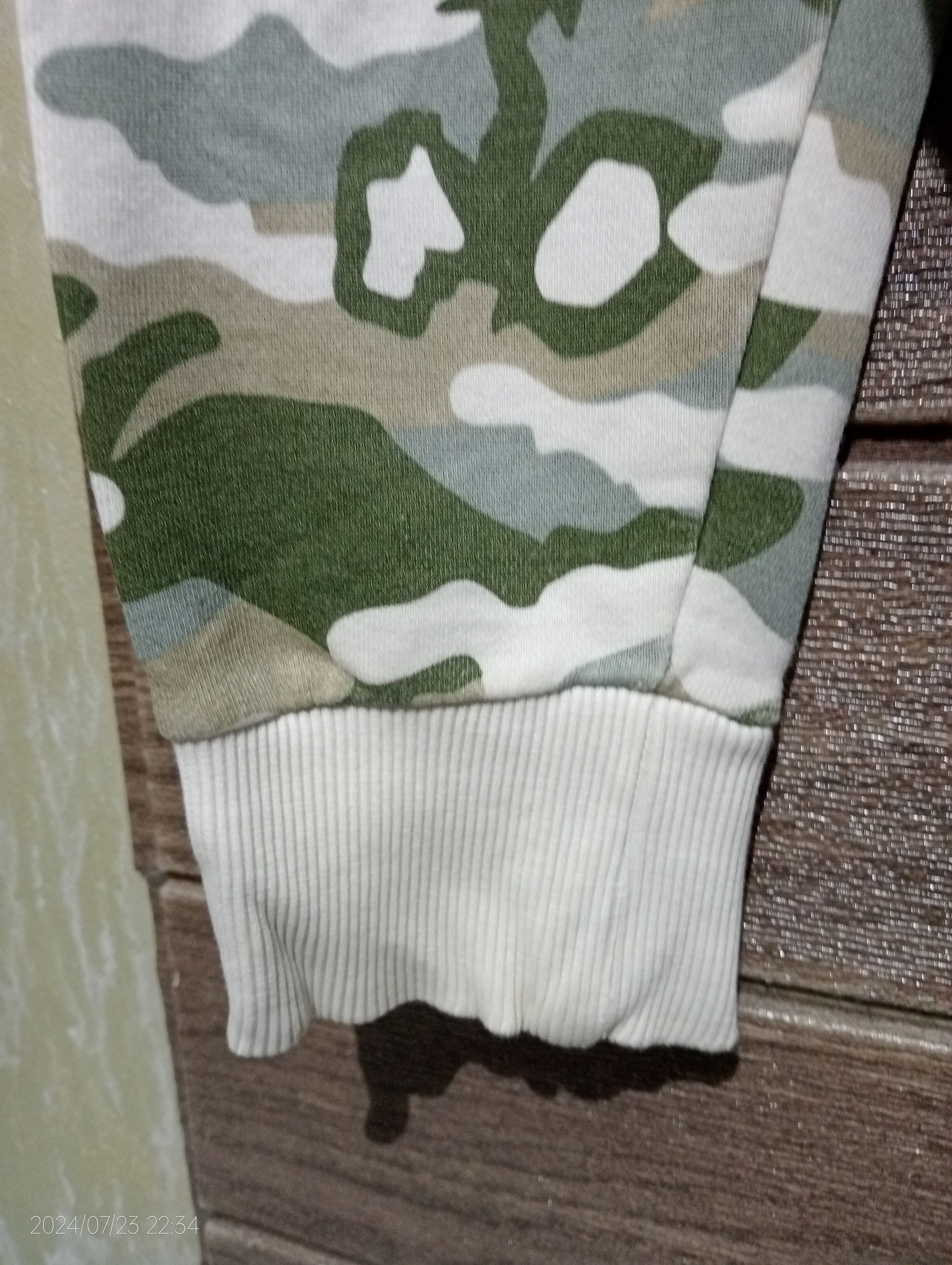 Ocean Pacific Vintage Ocean Pacific Surf Camo Pullover Hoodie Size US XL / EU 56 / 4 - 5 Thumbnail