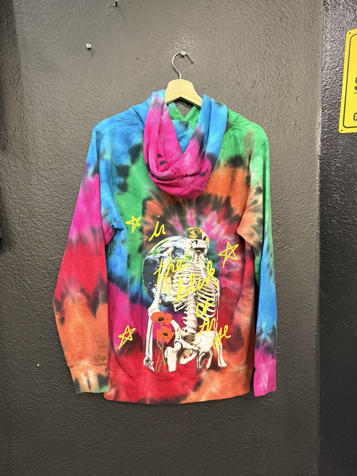 Travis Scott Travis scott astroworld tie dye hoodie Size US S / EU 44-46 / 1 - 3 Thumbnail