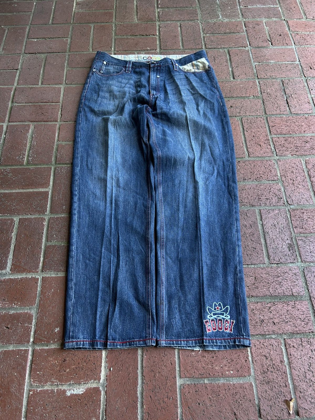 Vintage Coogi rare baggy faded embroidered denim jeans