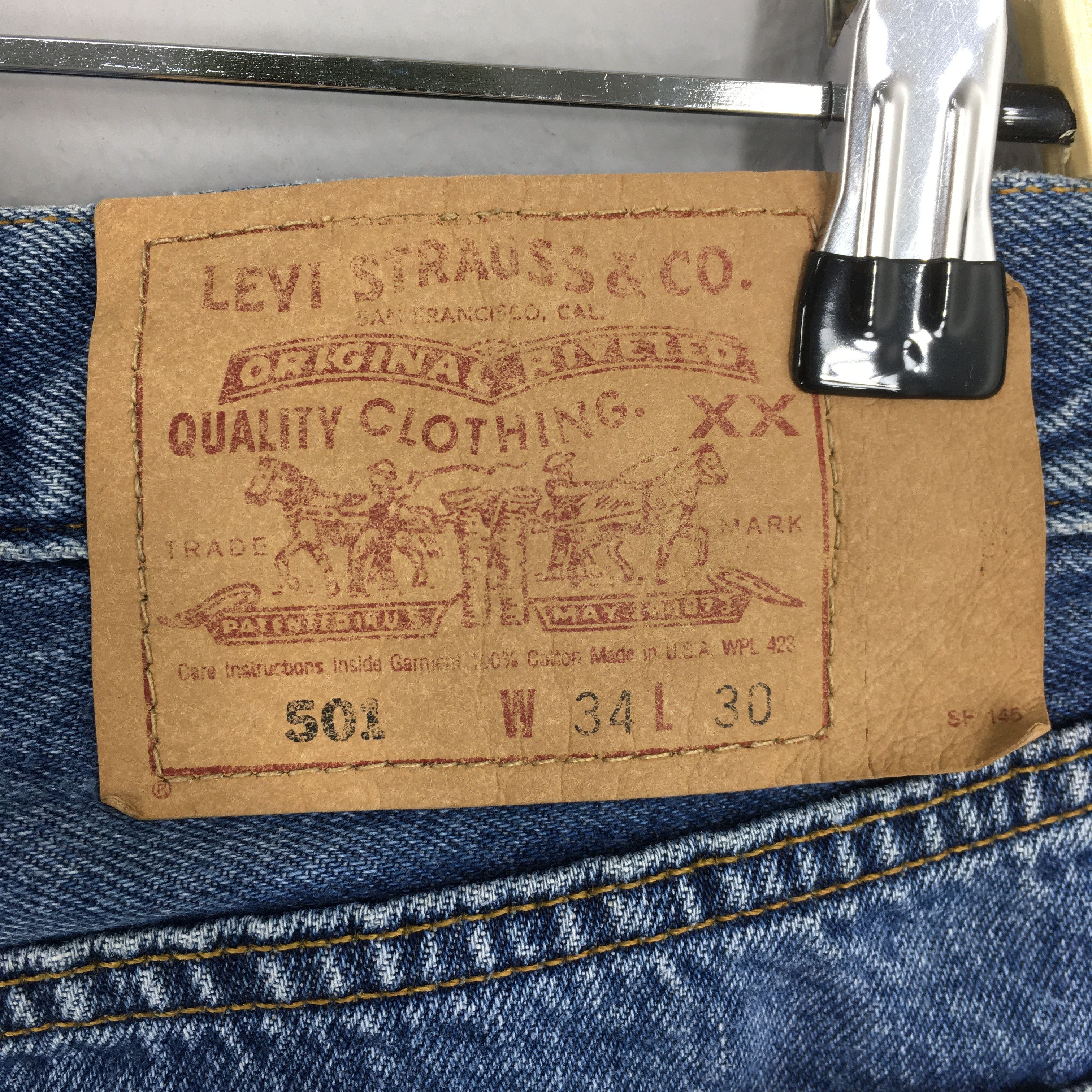Levi's Size 31x28.5 Vintage 90s Levi's 501 Faded Blue Jeans S283 Size US 31 - 11 Thumbnail