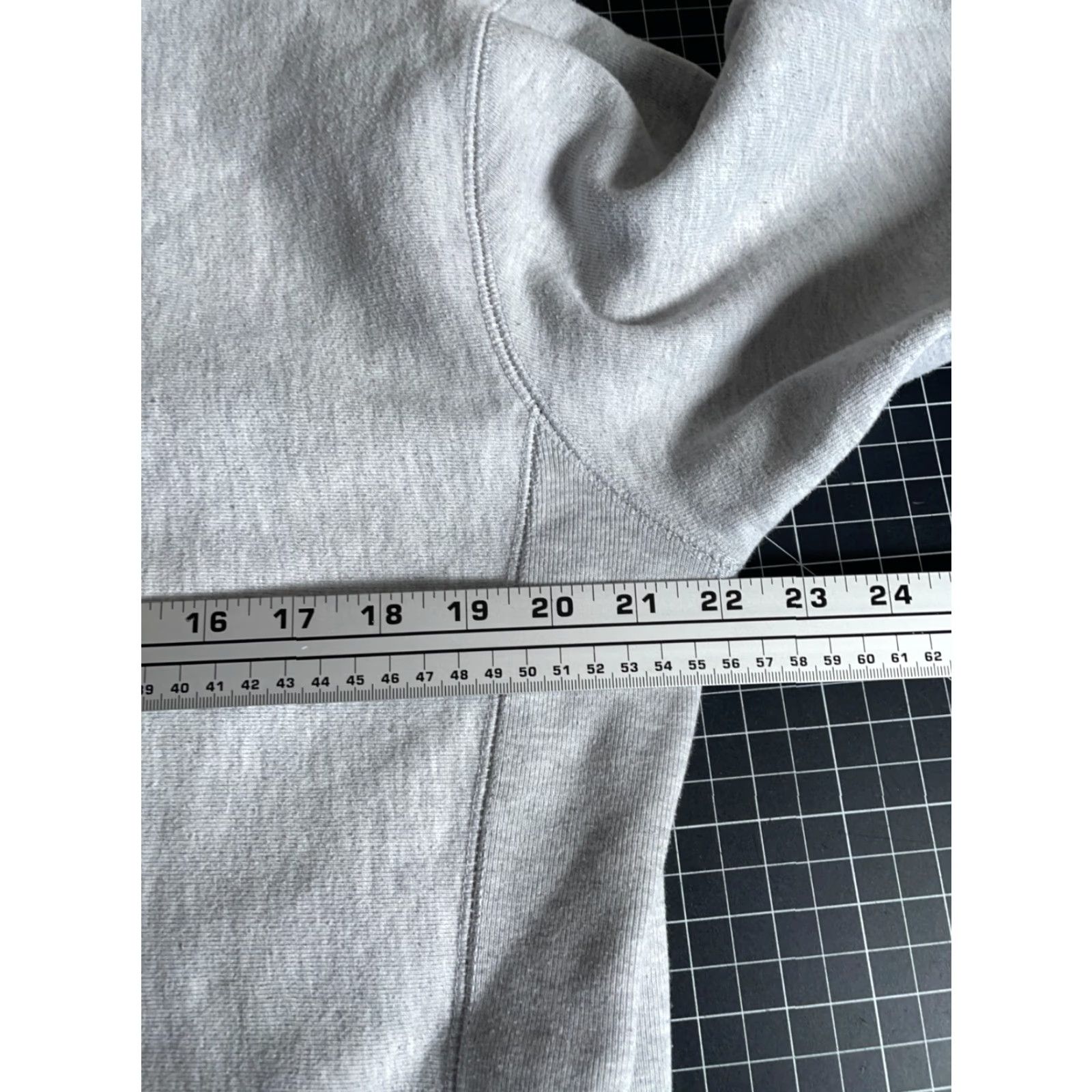 Vintage MGK 27 Club Sweatshirt Adult Medium Heather Gray Pink Skull Coffee Independent Size US M / EU 48-50 / 2 - 5 Thumbnail