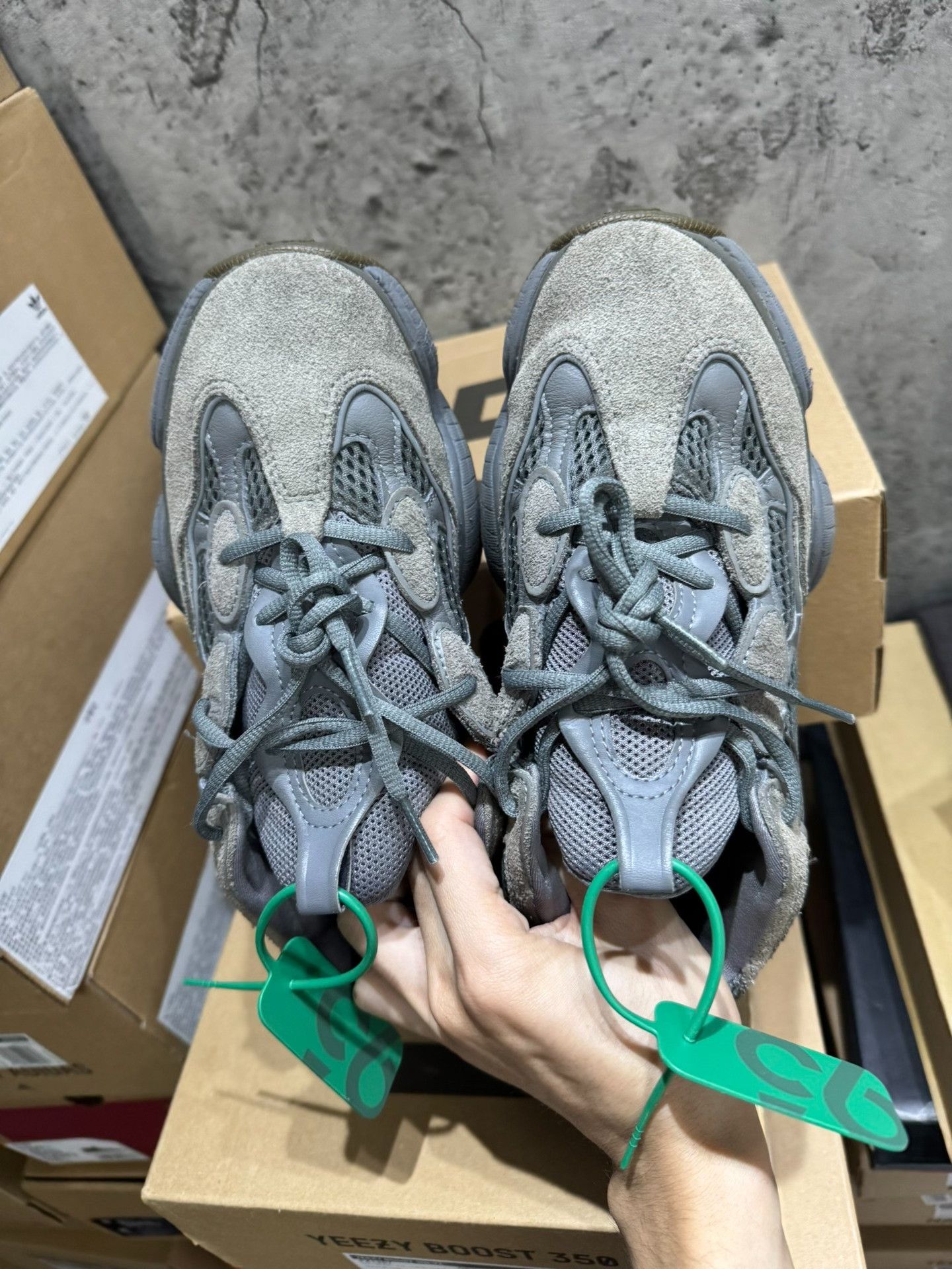 Yeezy Yeezy Gray Lowtop Sneakers 40 Men Size US 7.5 / EU 40-41 - 1 Thumbnail
