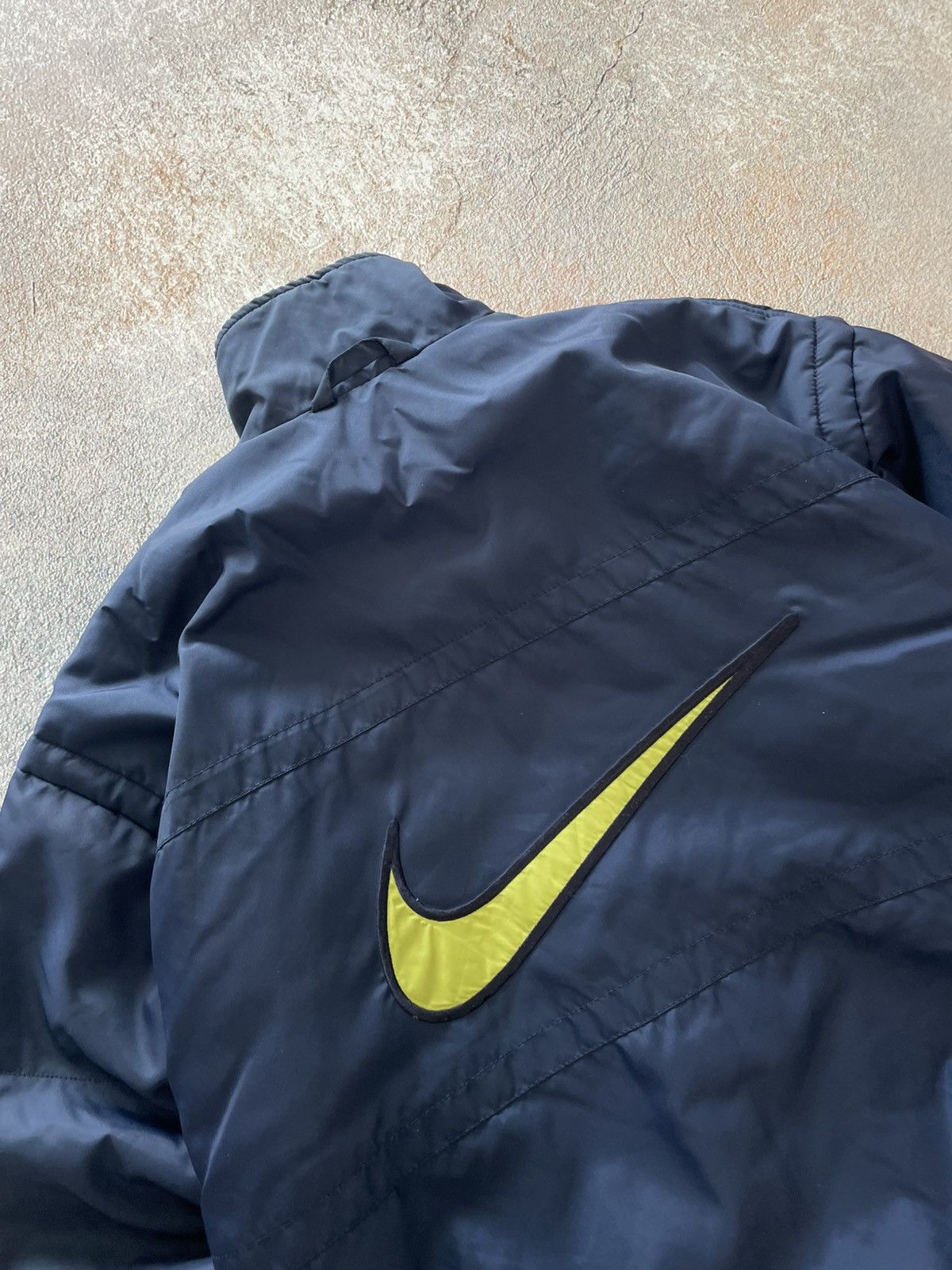 Nike Vintage Nike Big Swoosh Nylon Baggy Bomber Jacket Size US M / EU 48-50 / 2 - 3 Thumbnail