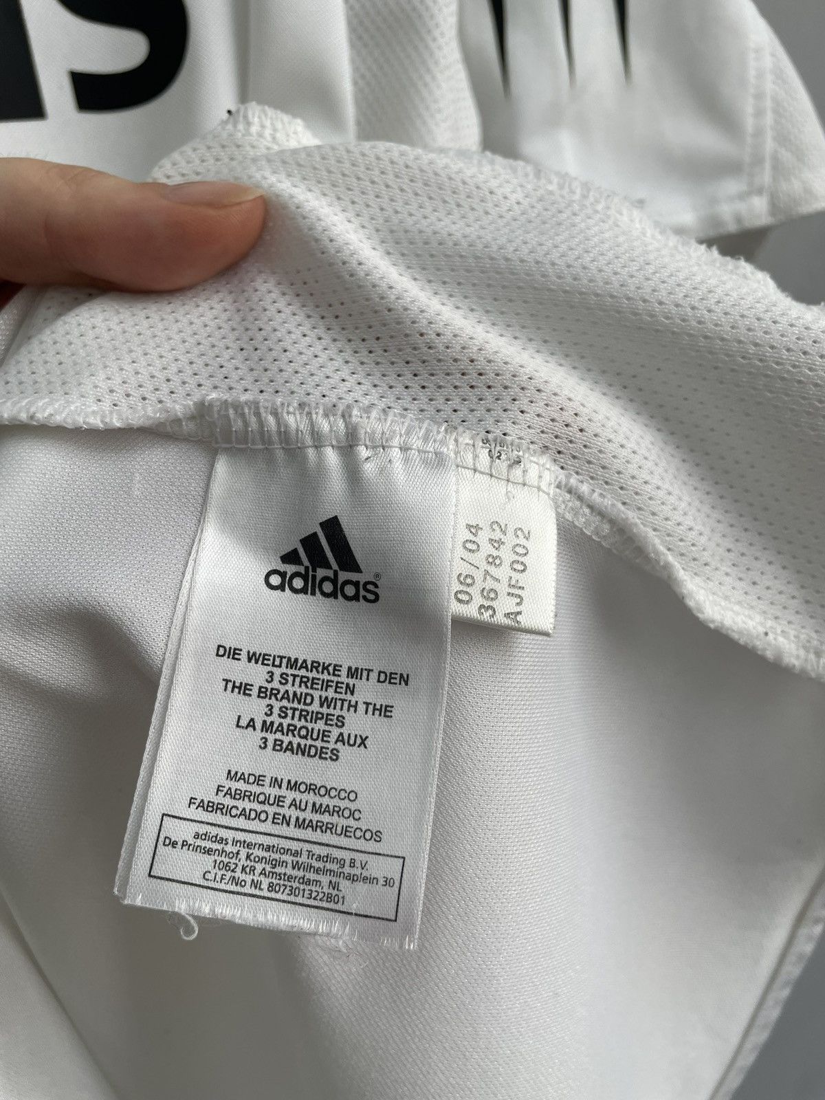Adidas Fc real Madrid adidas 2000s blokecore football jersey Size US L / EU 52-54 / 3 - 7 Thumbnail